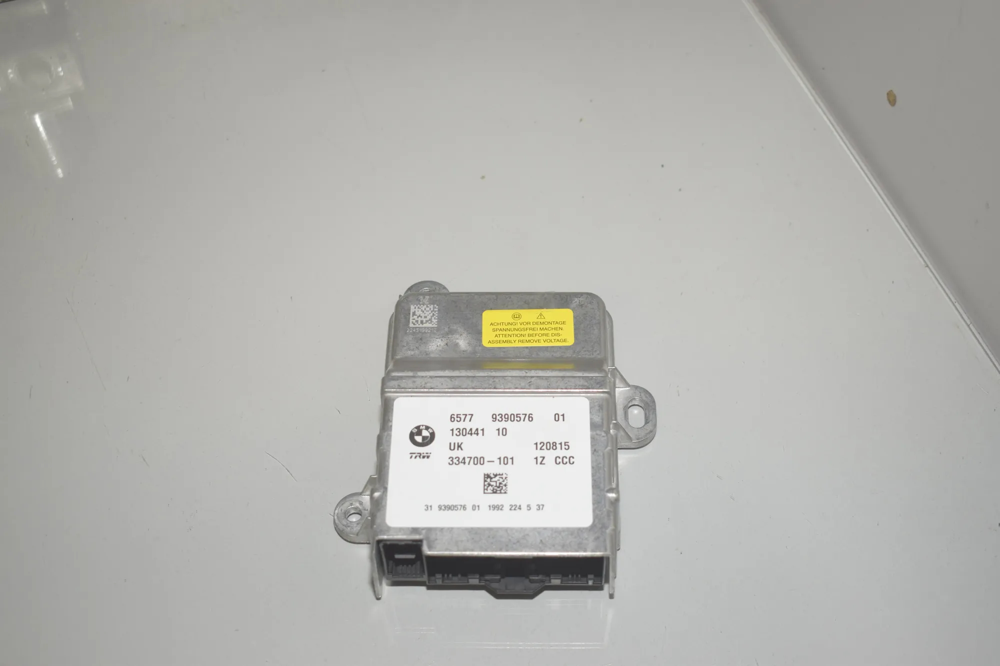 Distance Radar Sensor – OEM 6819153 · BMW 7 (G11, G12) 730 d 2016 – 6