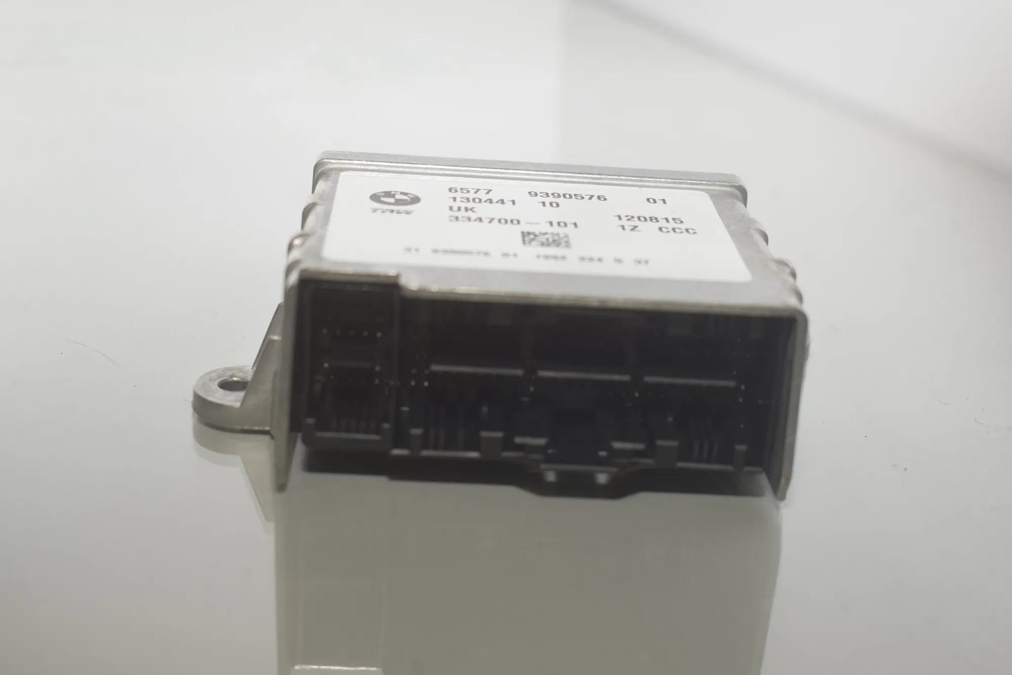 Distance Radar Sensor – OEM 6819153 · BMW 7 (G11, G12) 730 d 2016 – 7