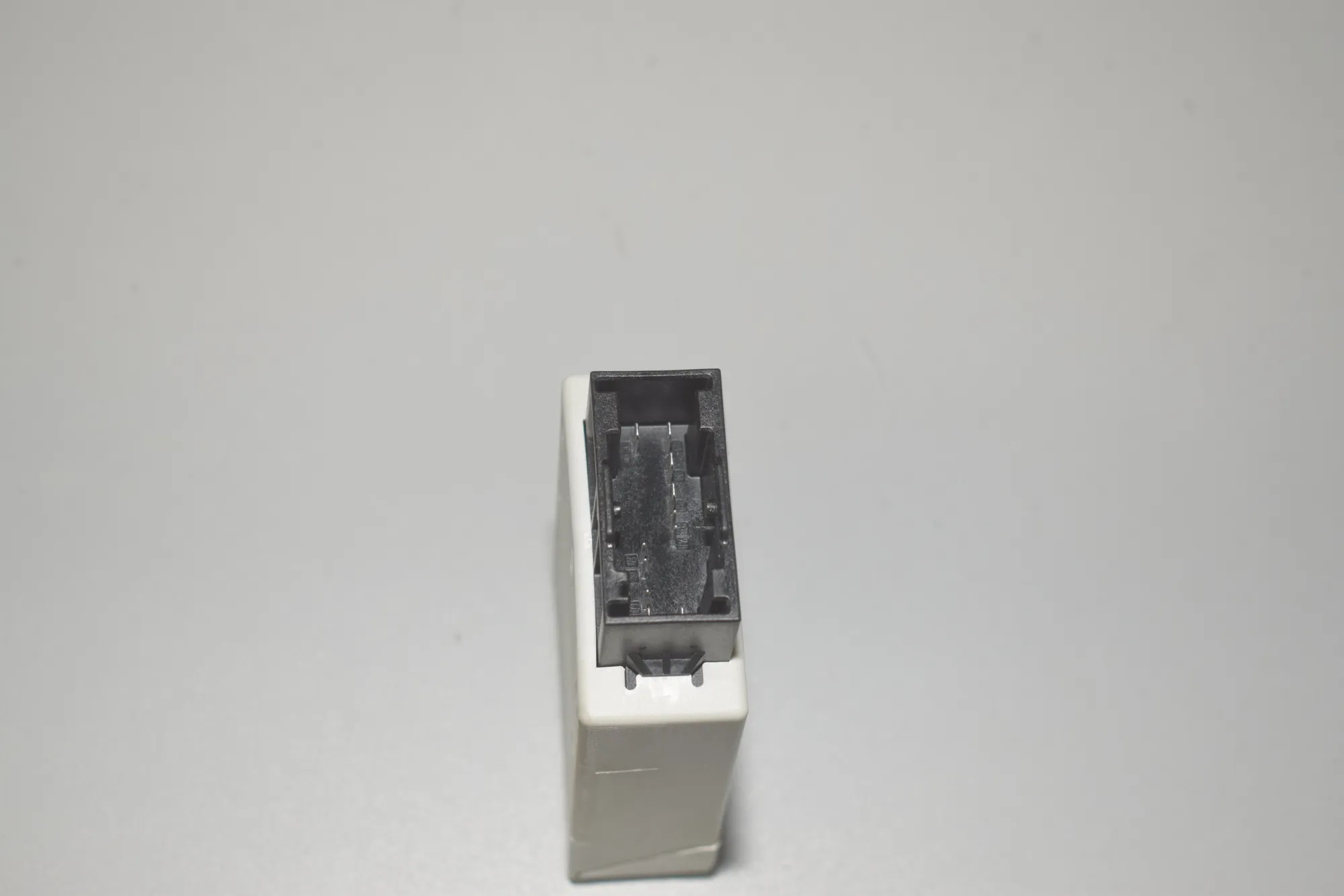 Other Control Units – OEM 6881835 · BMW 7 (G11, G12) 730 d 2016 – 3