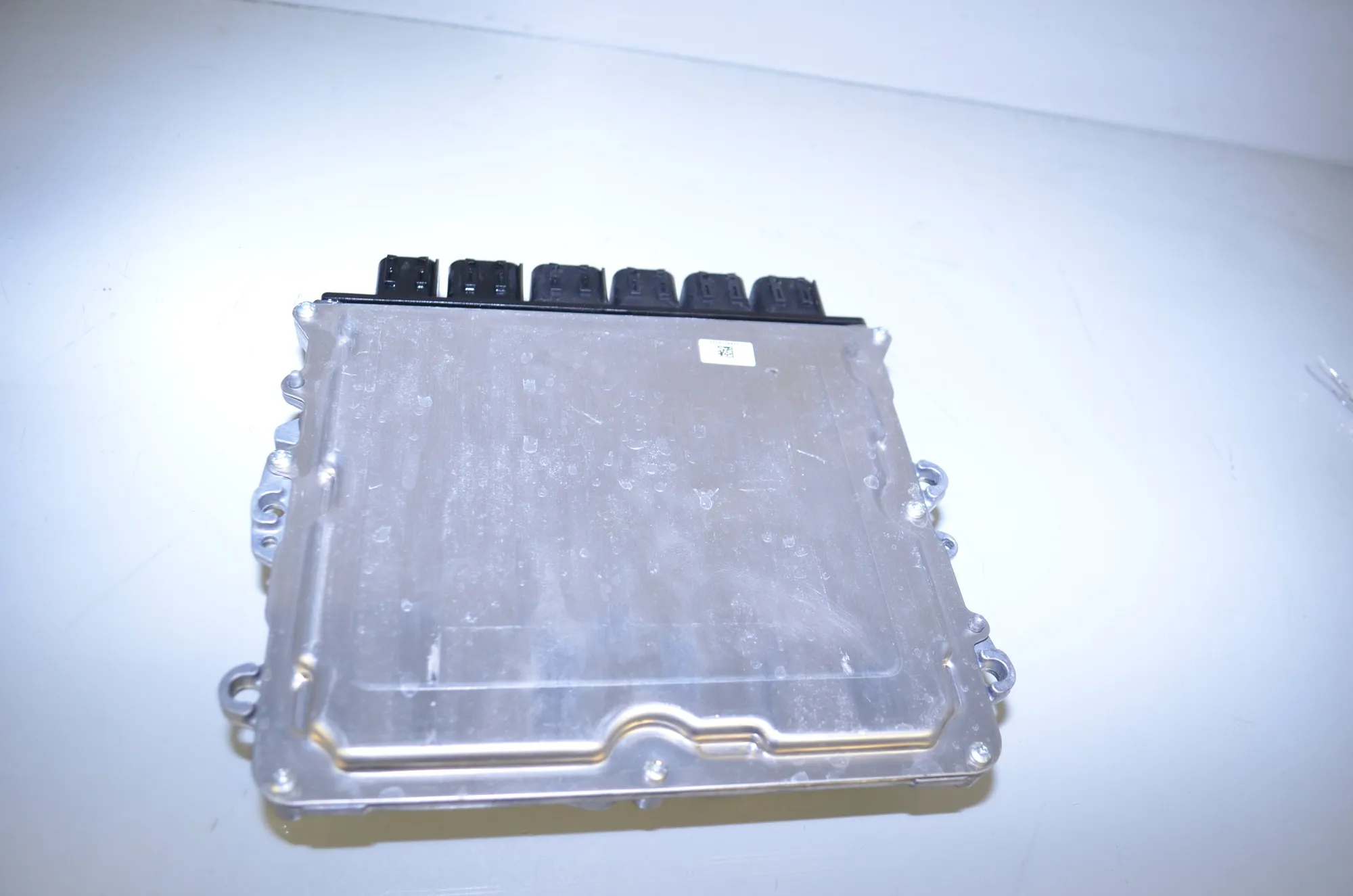 Engine Ignition ECU Set – OEM 6830820 · BMW 7 (G11, G12) 730 d 2016 – 10