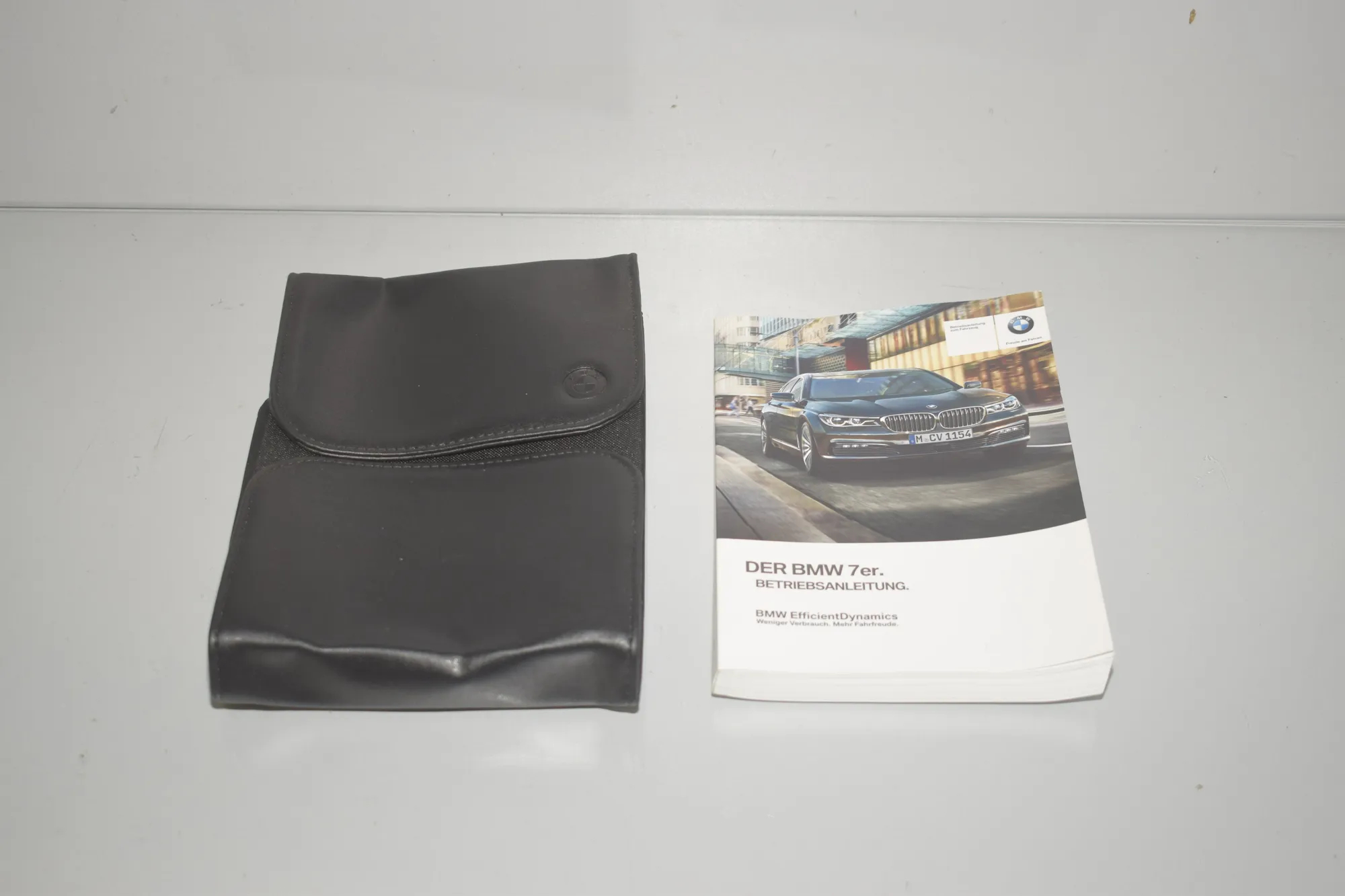 Manual Service Book – OEM 2974712 · BMW 7 (G11, G12) 730 d 2016