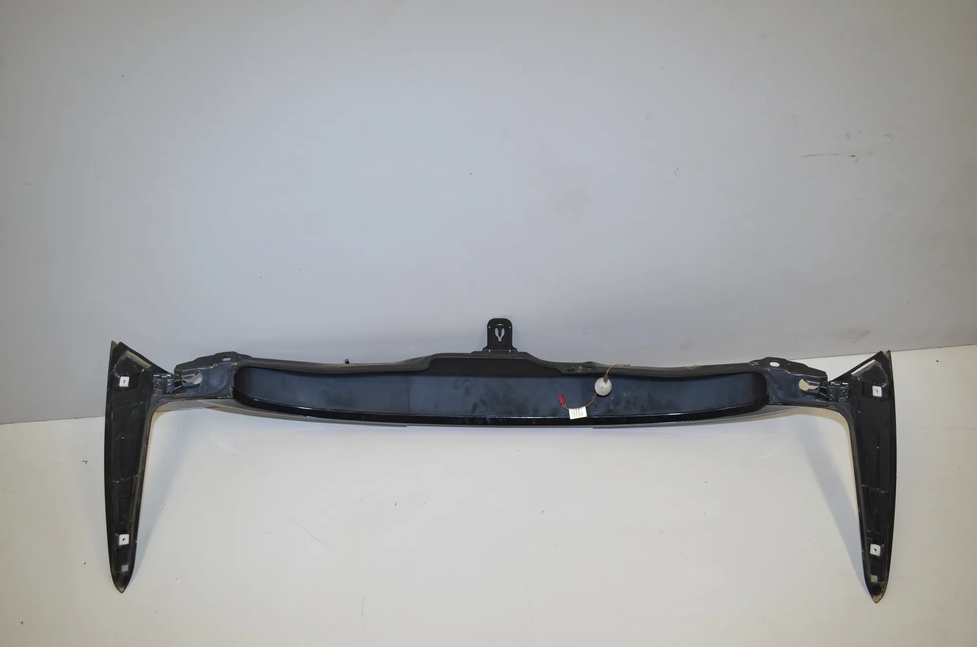 Rear Windshield Spoiler – OEM 7348578 · BMW 2 Active Tourer (F45) 225 i 2015 – 3