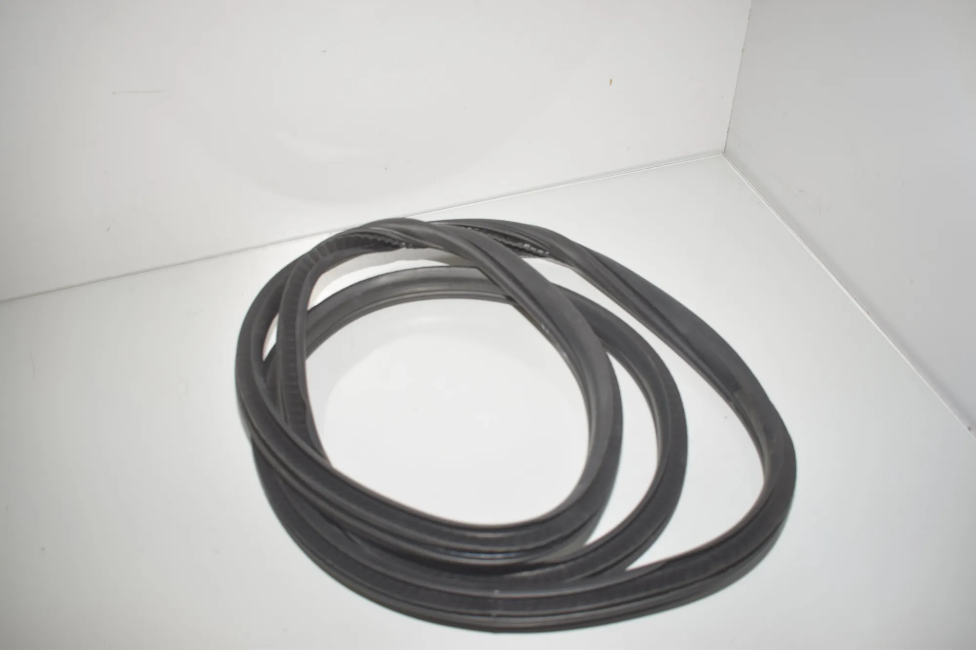 Rear Left Door Seal Rubber – OEM 7420050 · BMW 2 Active Tourer (F45) 225 i 2015 – 4