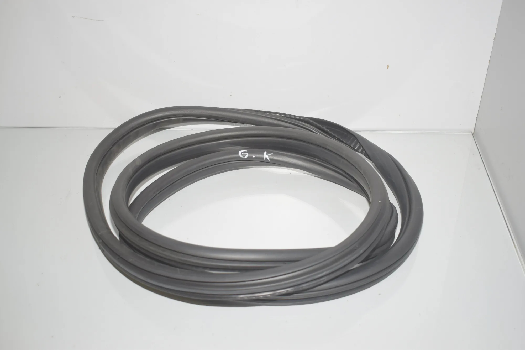 Rear Left Door Seal Rubber – OEM 7420050 · BMW 2 Active Tourer (F45) 225 i 2015