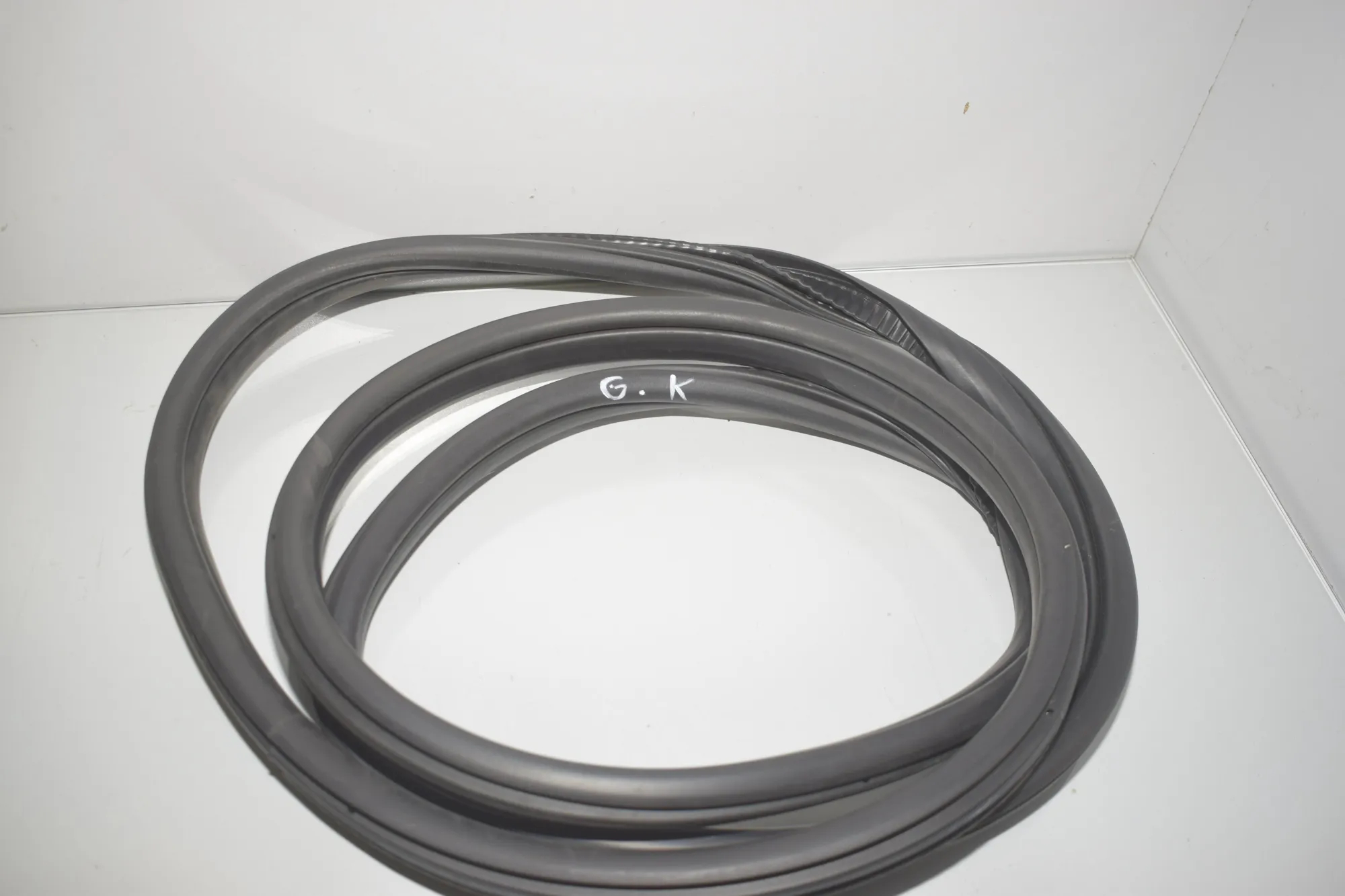 Rear Left Door Seal Rubber – OEM 7420050 · BMW 2 Active Tourer (F45) 225 i 2015 – 2