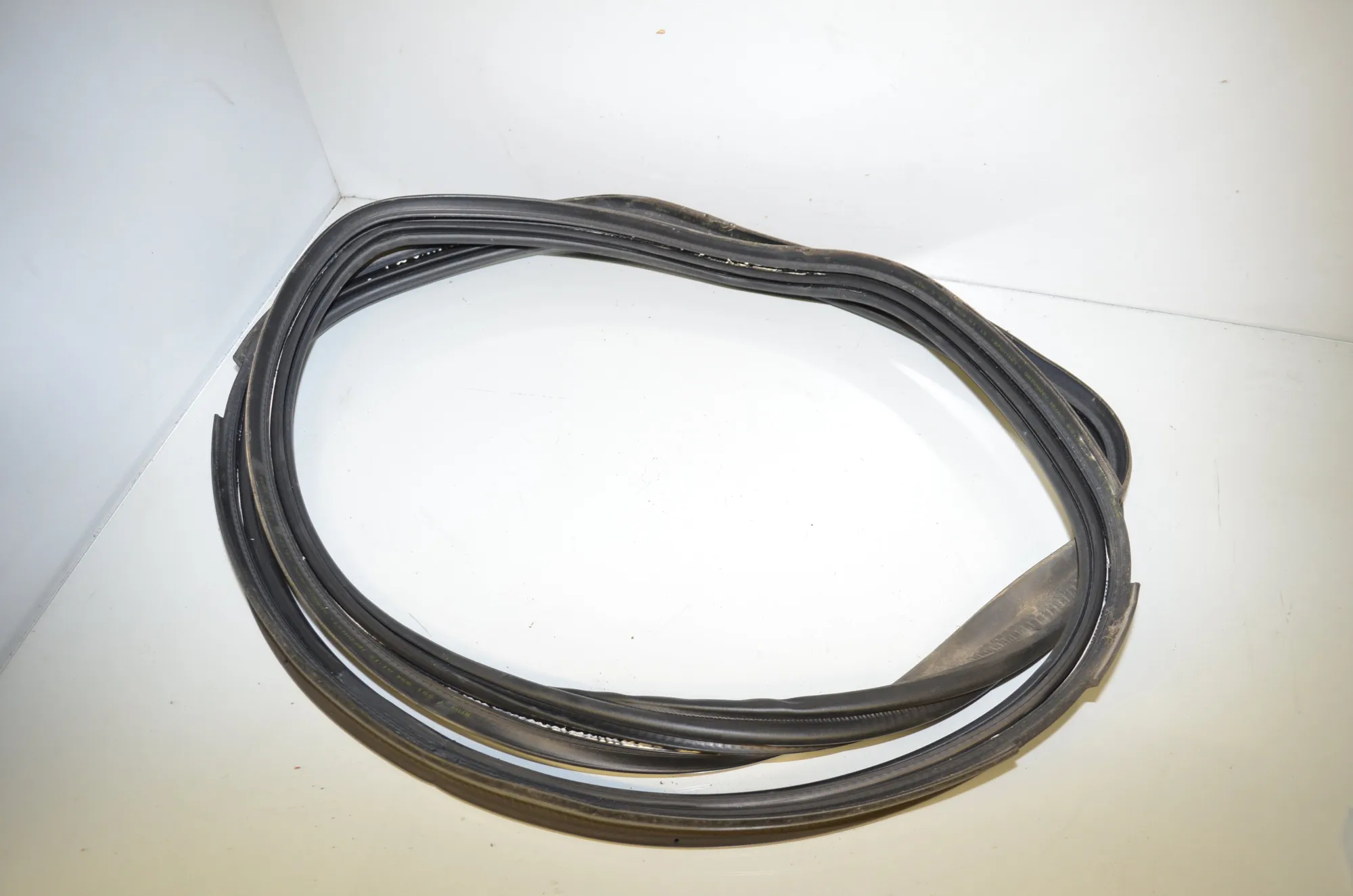 Tailgate Rubber Seal – OEM 7440481 · BMW 2 Active Tourer (F45) 225 i 2015 – 3