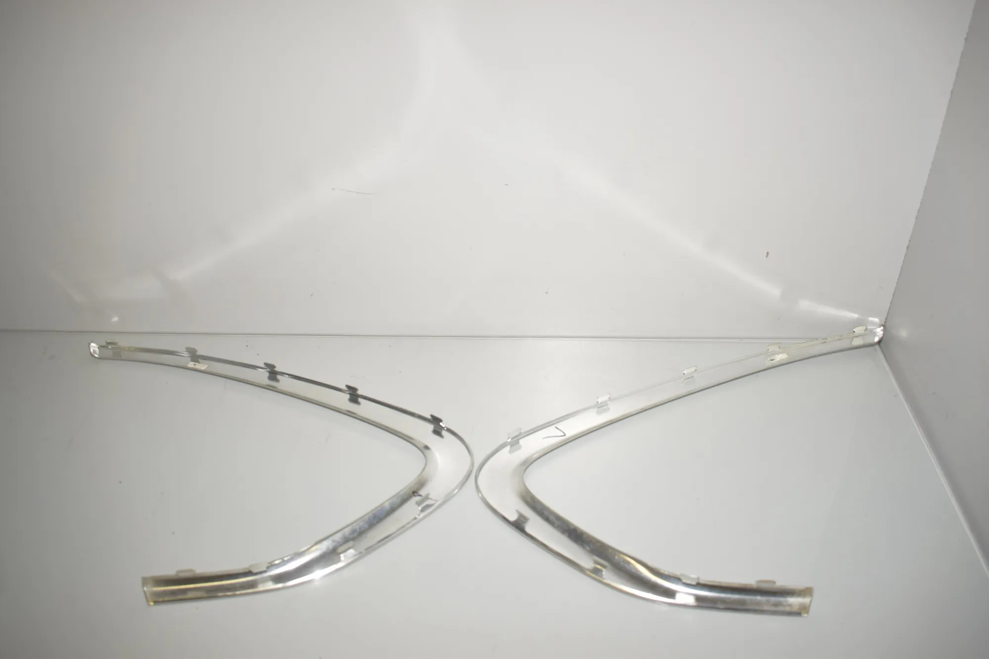 Other Trim Parts – OEM 7000828 · BMW 2 Active Tourer (F45) 225 i 2015 – 3