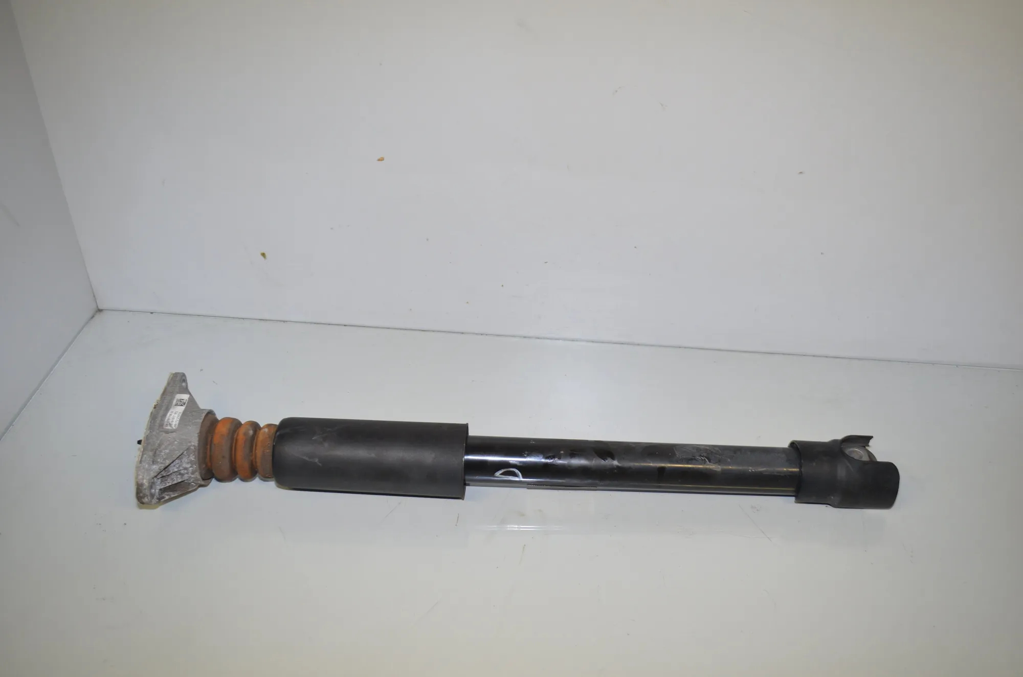 Rear Right Shock Absorber – OEM 6874465 · BMW 2 Active Tourer (F45) 225 i 2015