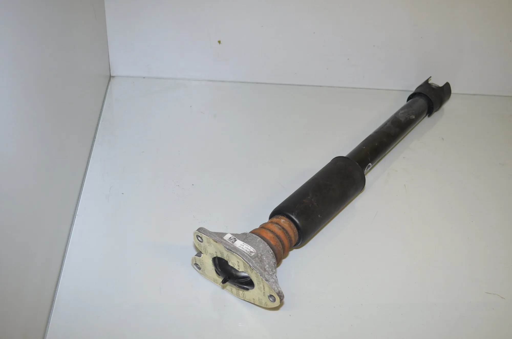 Rear Right Shock Absorber – OEM 6874465 · BMW 2 Active Tourer (F45) 225 i 2015 – 2