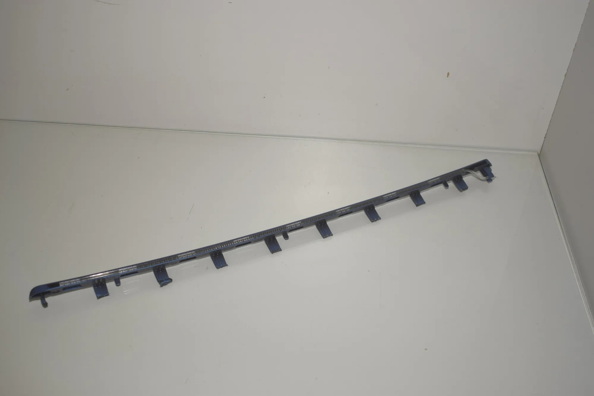 Other Trim Parts – OEM 7260087 · BMW 3 (F30, F80) 330 d 2016 – 3