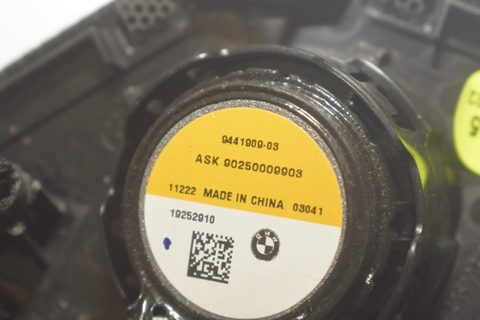 Sound Audio System Set – OEM 9441905 · BMW iX (I20) (2021 - -) xDrive 40 2021 – 9