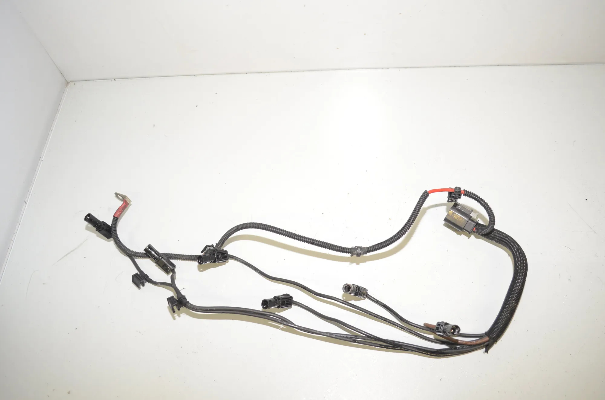 Glow Plug Wires – OEM 8583653 · BMW 3 (F30, F80) 330 d 2016