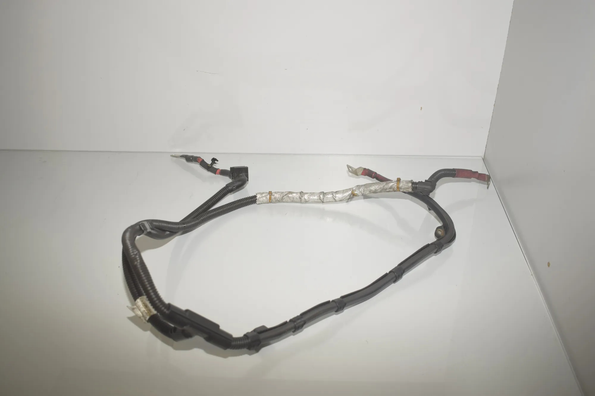 Positive Battery Cable – OEM 8577241 · BMW 3 (F30, F80) 330 d 2016 – 2