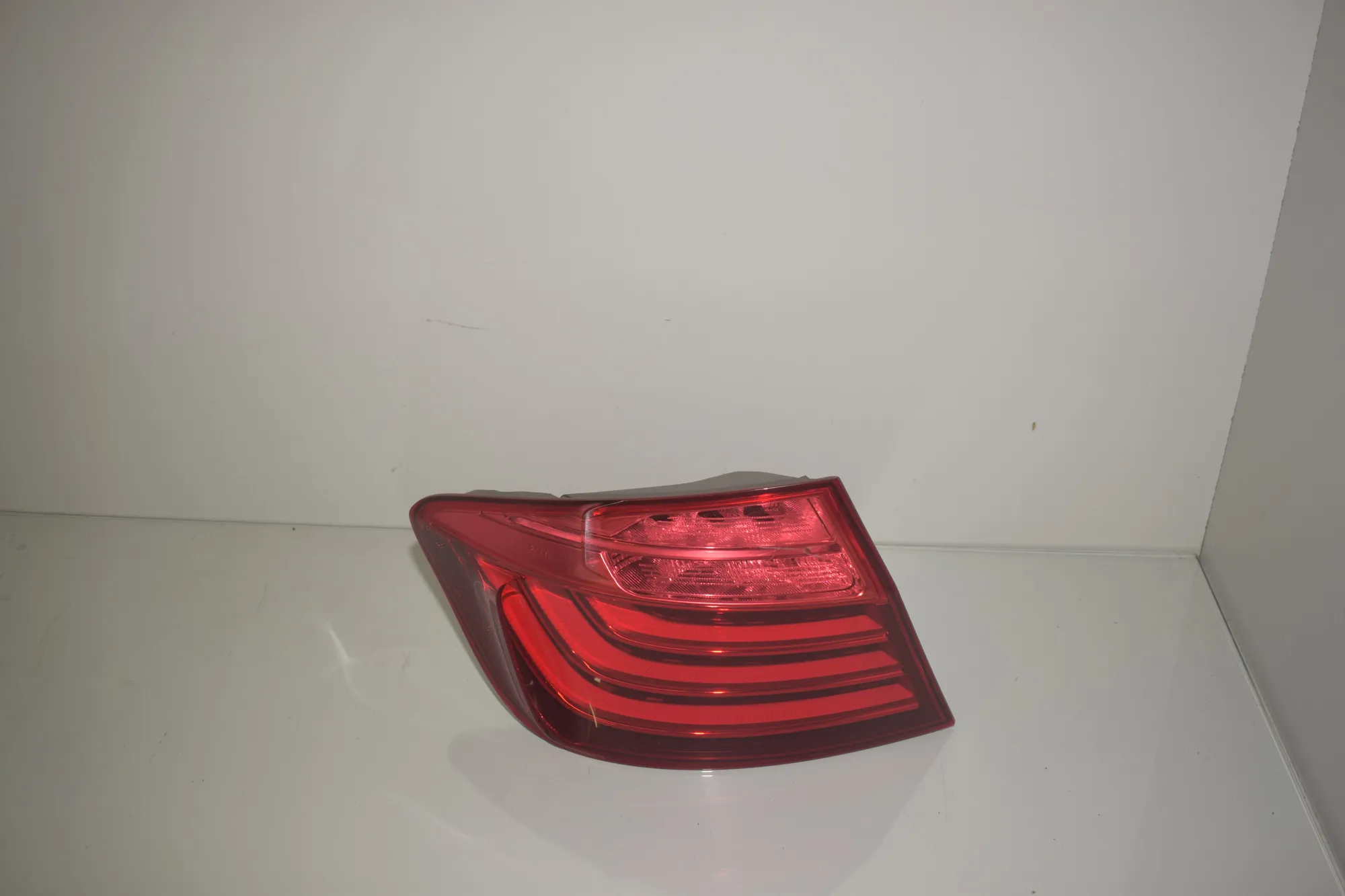 Rear Left Tail Light – OEM 7306161 · BMW 5 (F10) 530 d 2015