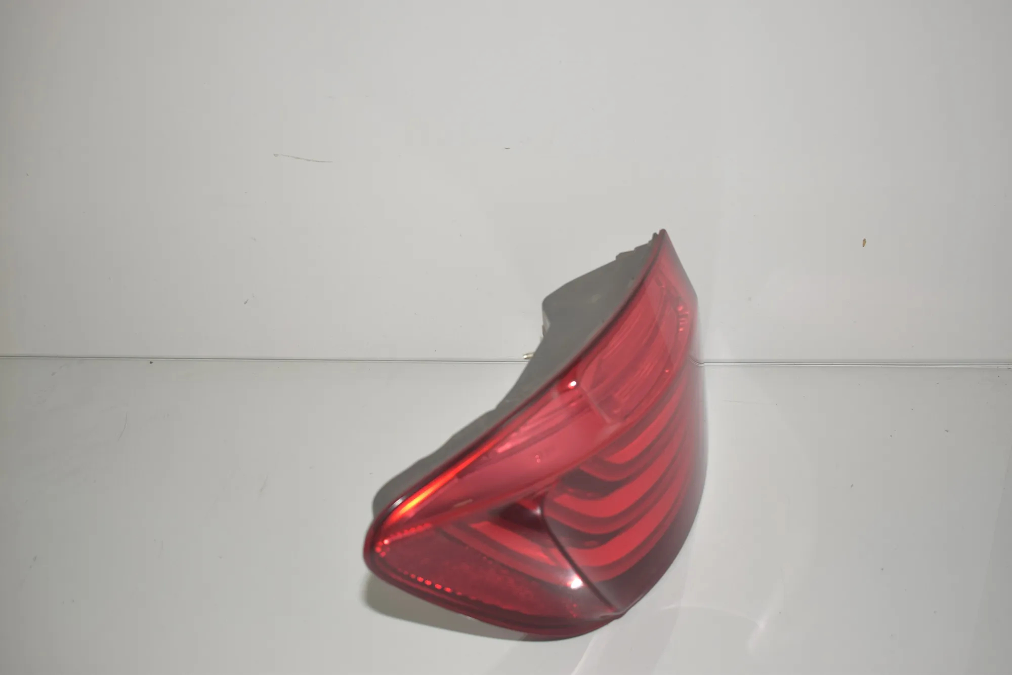 Rear Left Tail Light – OEM 7306161 · BMW 5 (F10) 530 d 2015 – 4