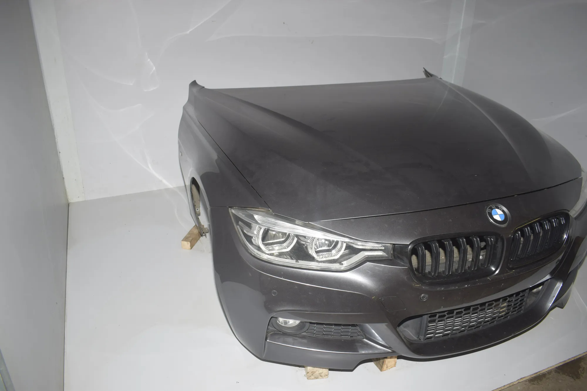 Front – OEM 7290944 · BMW 3 (F30, F80) 330 d 2016 – 3