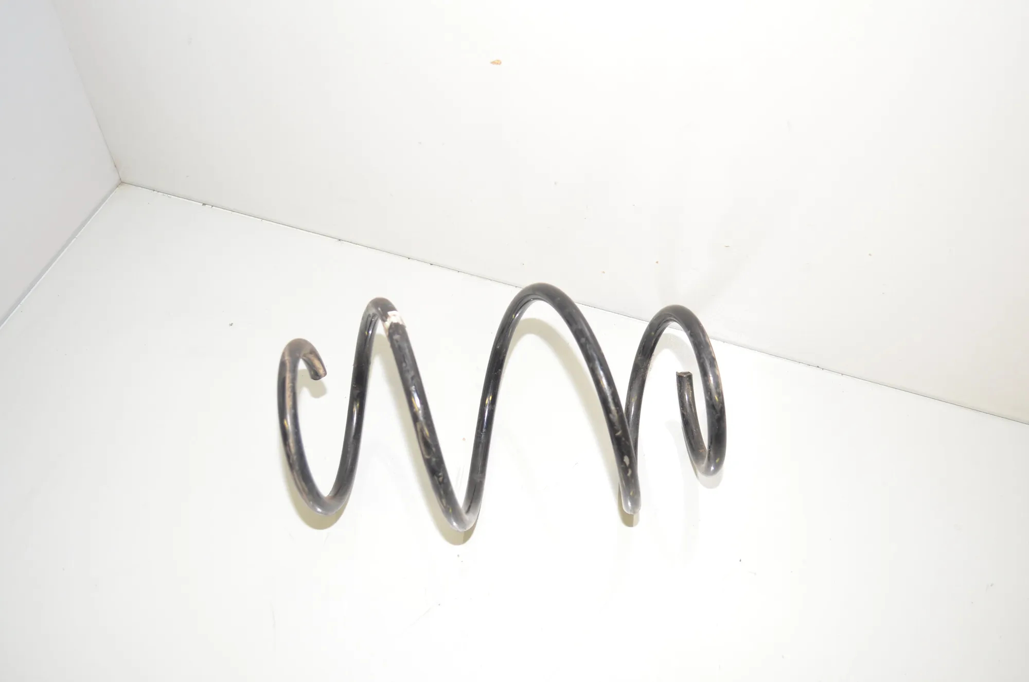 Front Right Coil Spring – OEM 6851920 · BMW 2 Cabrio (F23) 220 d 2015 – 2