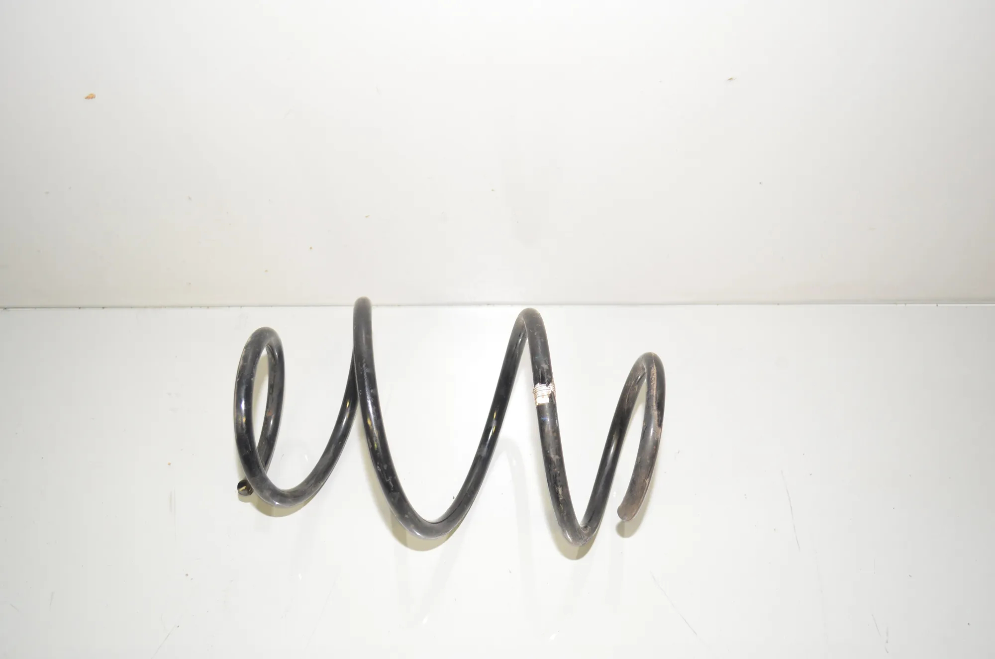 Front Right Coil Spring – OEM 6851920 · BMW 2 Cabrio (F23) 220 d 2015 – 4