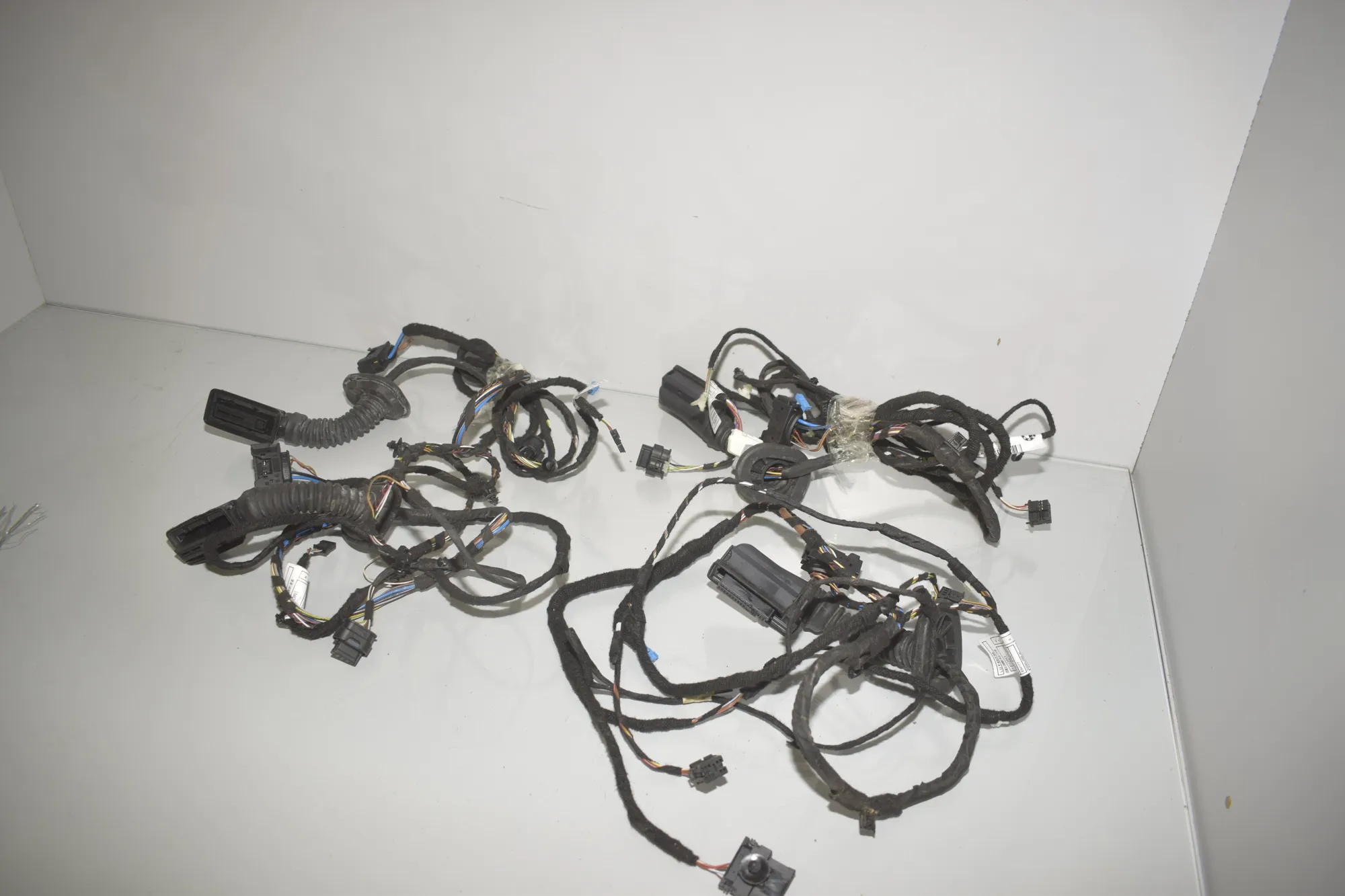 Front Right Door Wiring – OEM 8797519 · BMW 2 Active Tourer (F45) 225 xe 2018 – 3