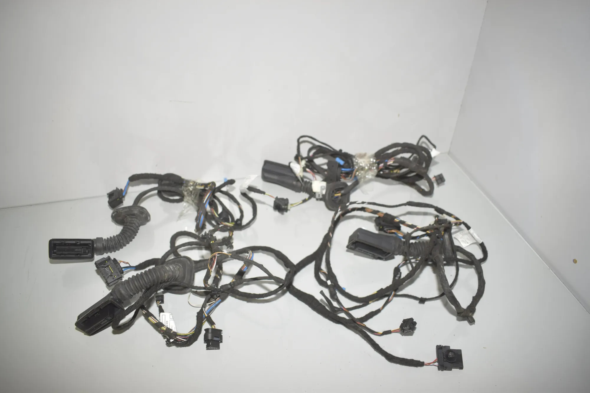 Front Right Door Wiring – OEM 8797519 · BMW 2 Active Tourer (F45) 225 xe 2018 – 2