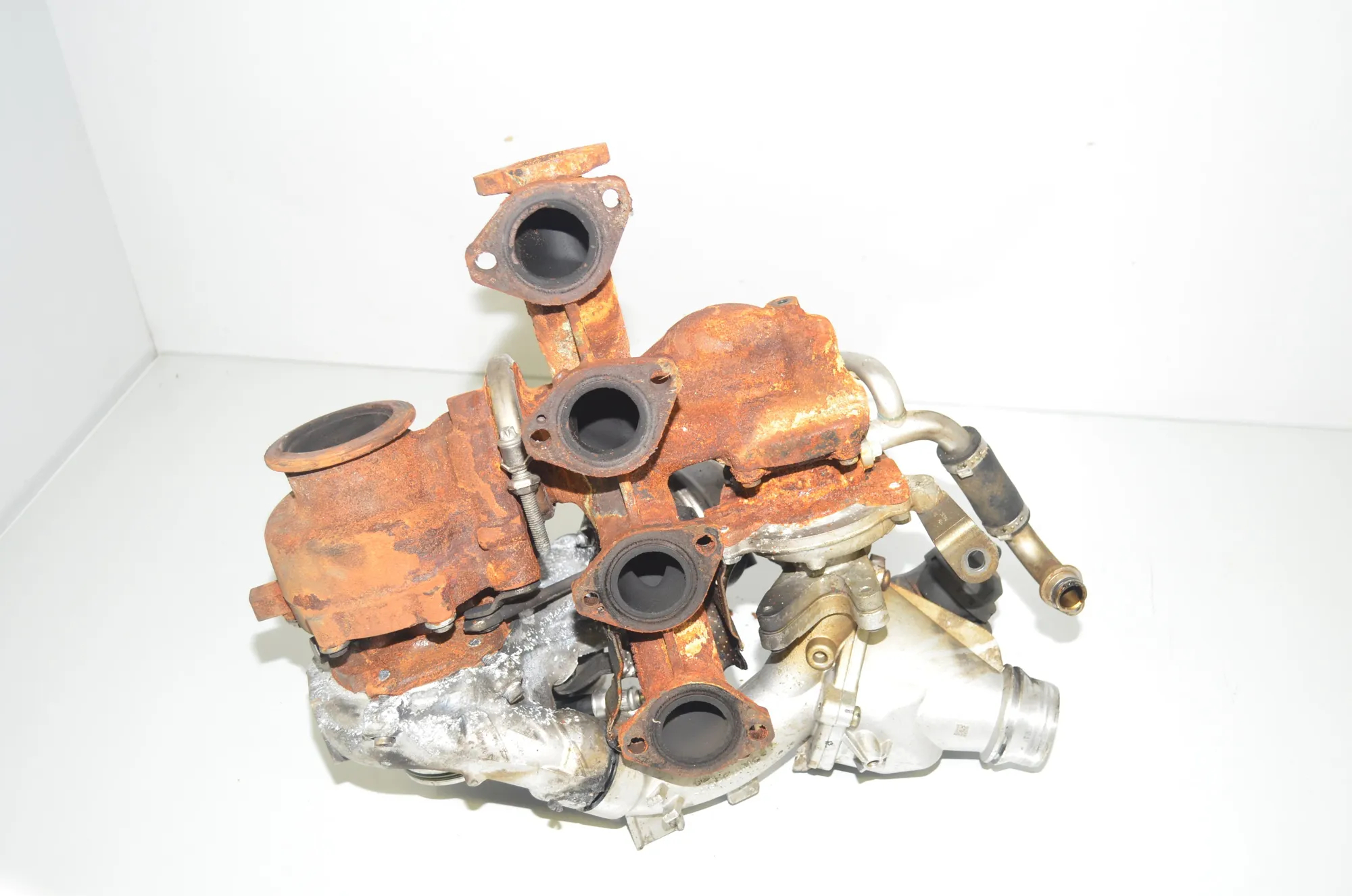 Turbocharger – OEM 8591188 · BMW X1 (F48) xDrive 18 d 2018 – 5