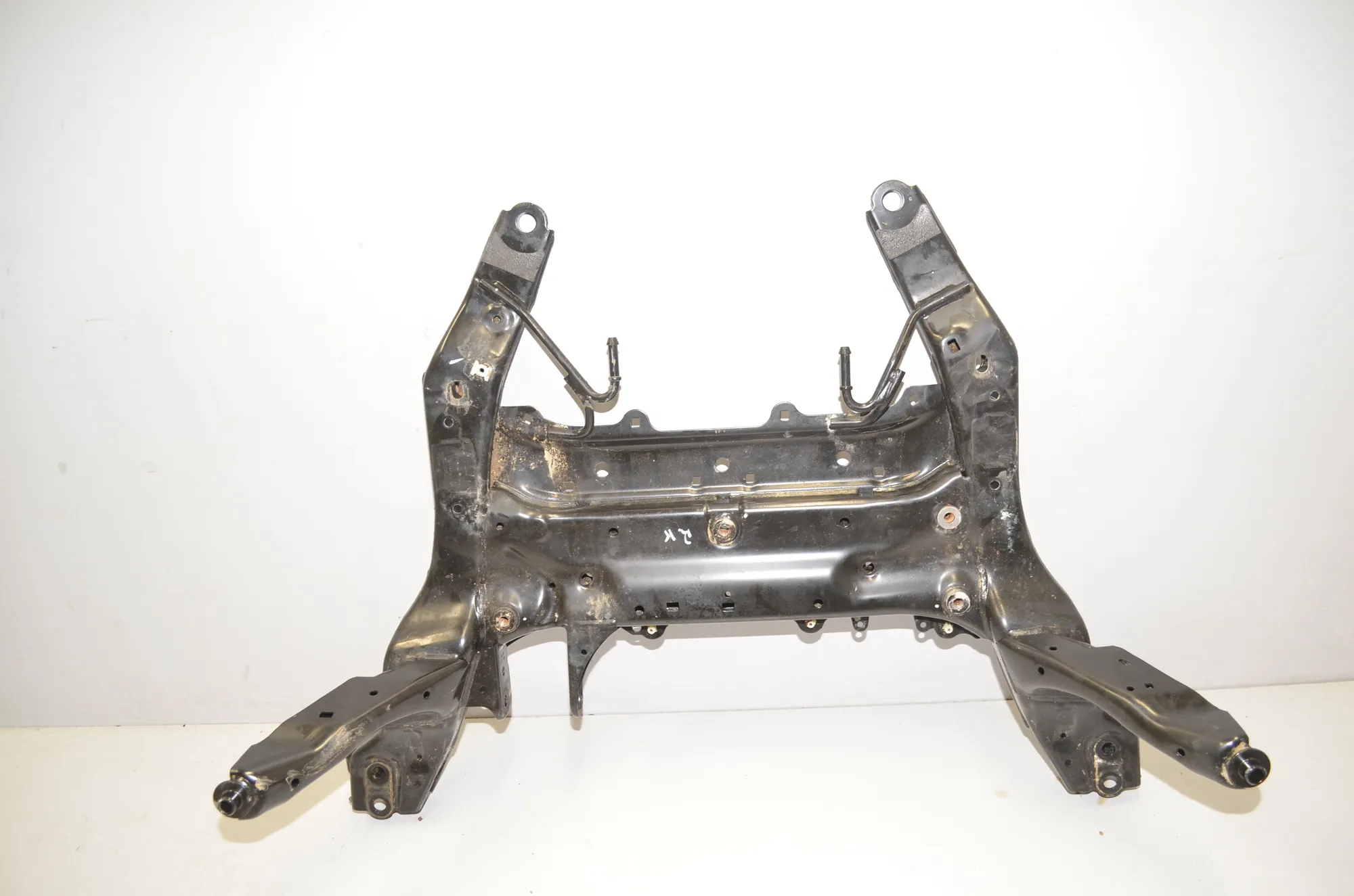 Front Subframe – OEM 6872729 · BMW X1 (F48) xDrive 18 d 2018 – 2