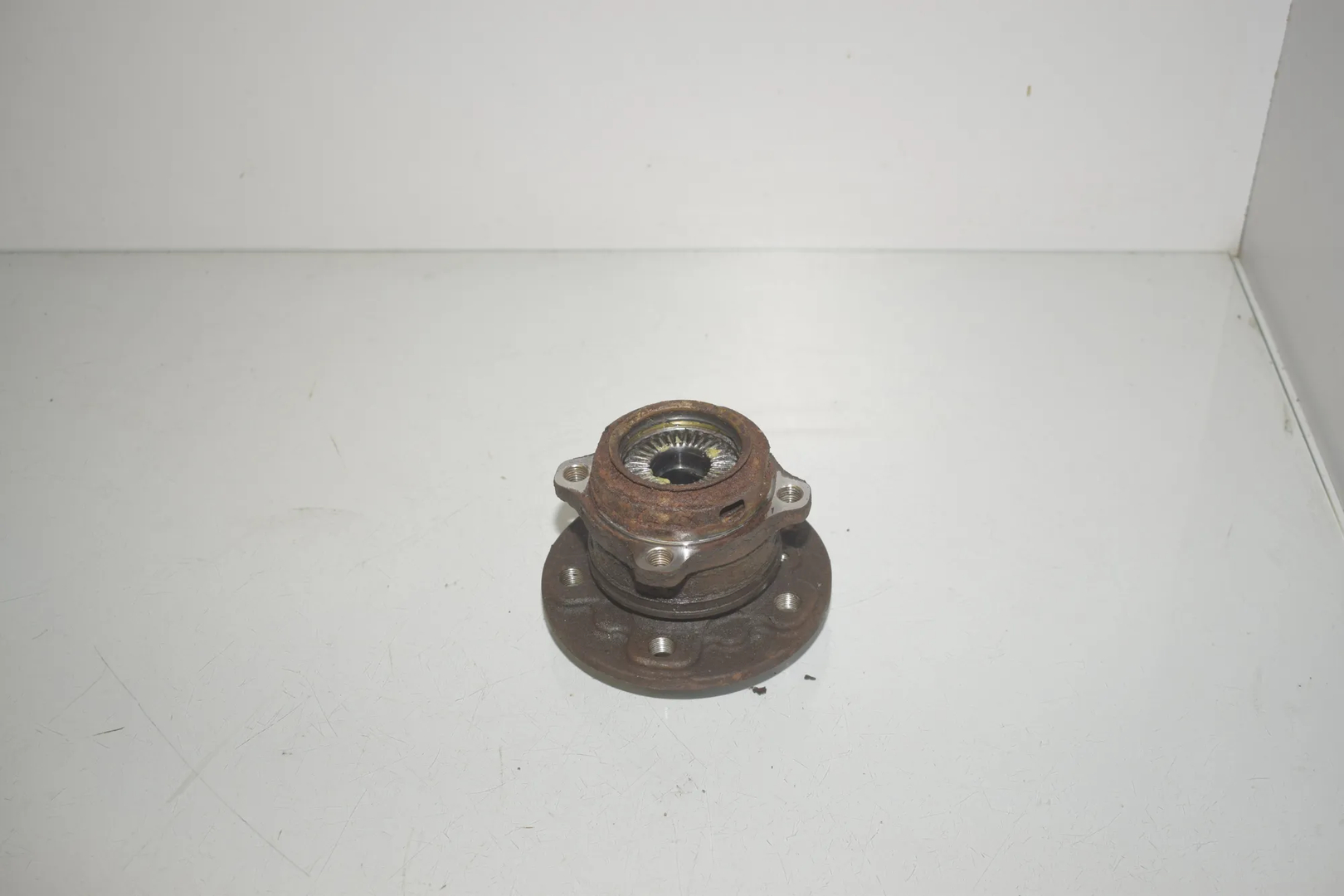 Rear Right Wheel Bearing – OEM 6851589 · BMW X1 (F48) xDrive 18 d 2018 – 4