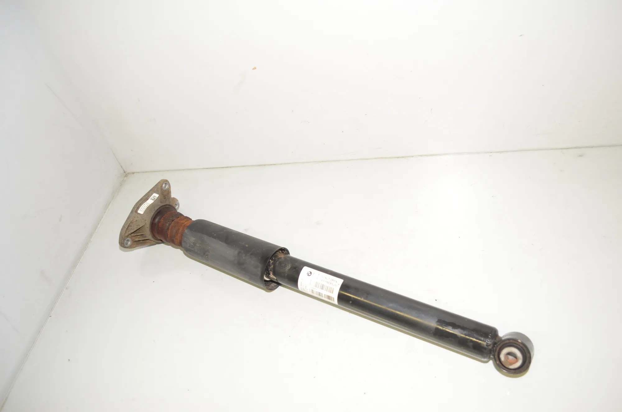 Rear Left Shock Absorber – OEM 6886761 · BMW X1 (F48) xDrive 18 d 2018 – 3