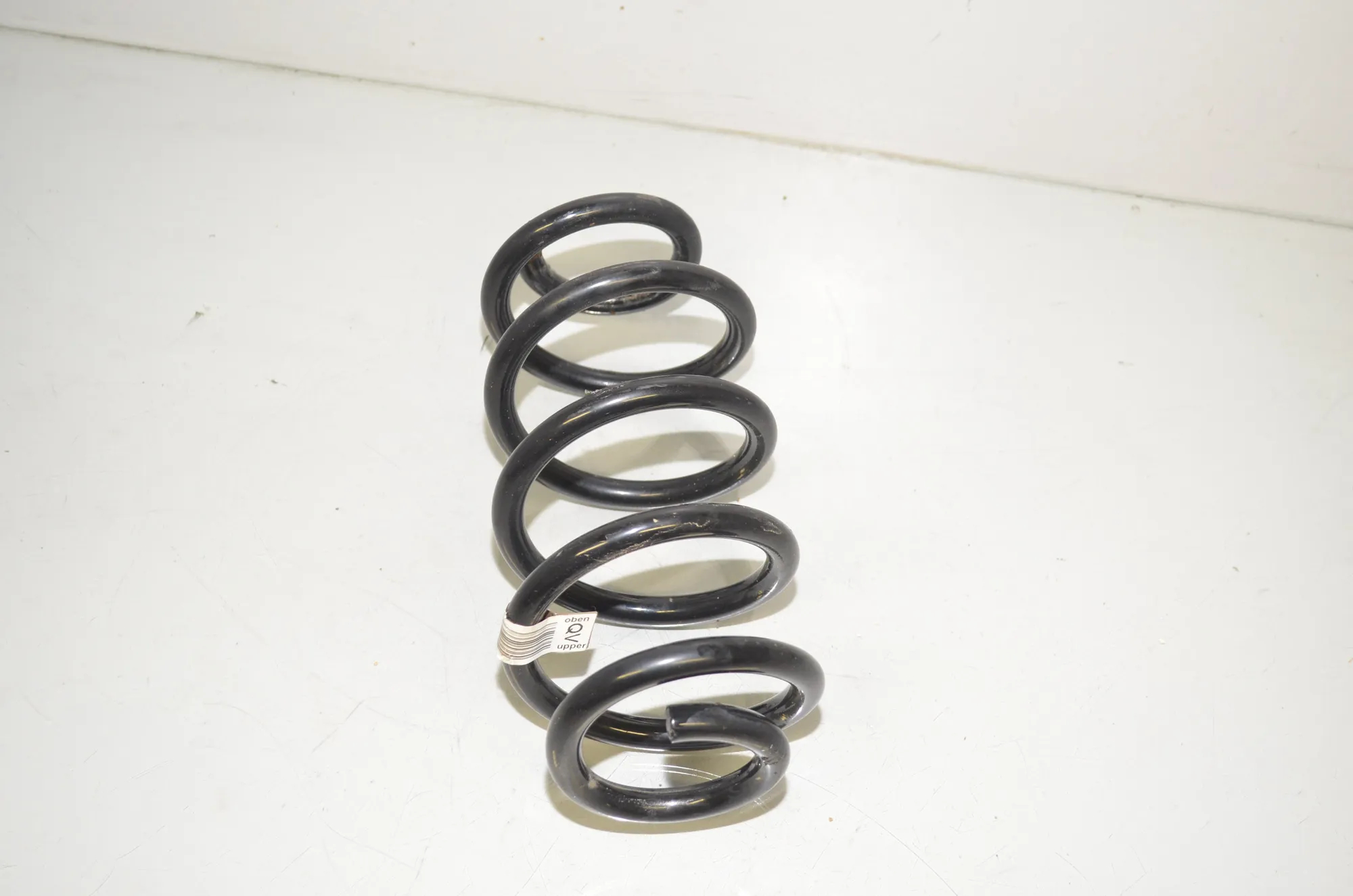 Rear Left Coil Spring – OEM 6872297 · BMW X1 (F48) xDrive 18 d 2018 – 4