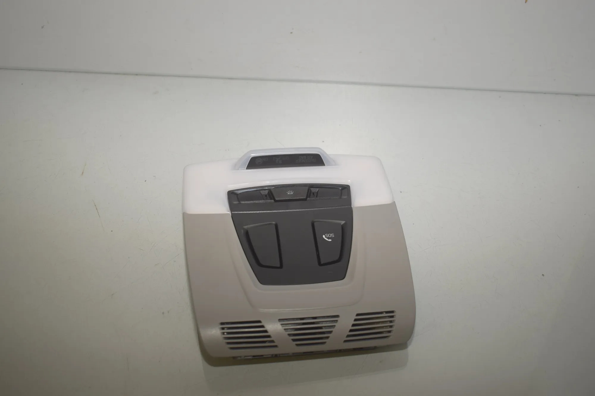 Interior Lighting – OEM 9348998 · BMW X1 (F48) xDrive 18 d 2018