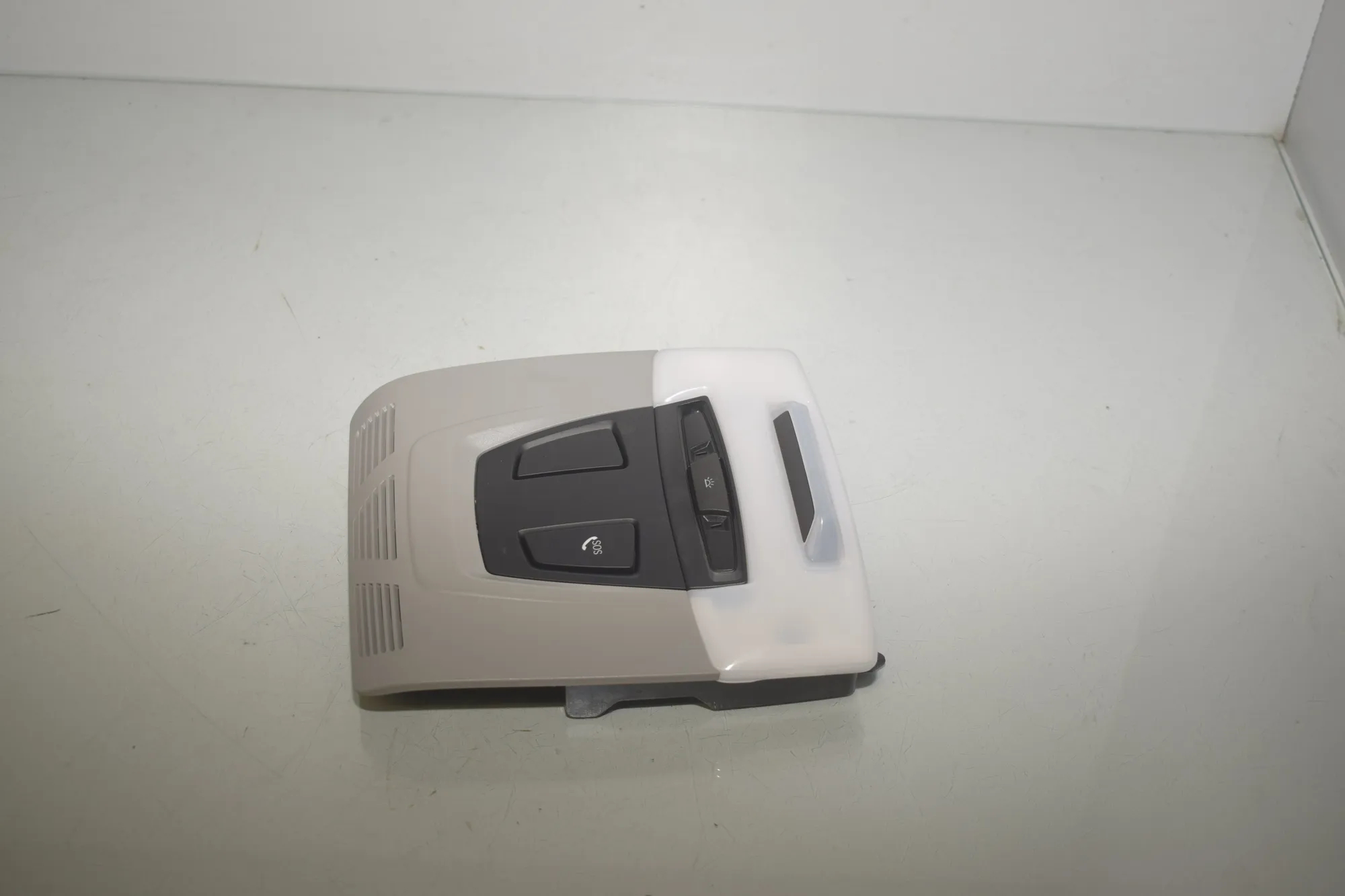 Interior Lighting – OEM 9348998 · BMW X1 (F48) xDrive 18 d 2018 – 2