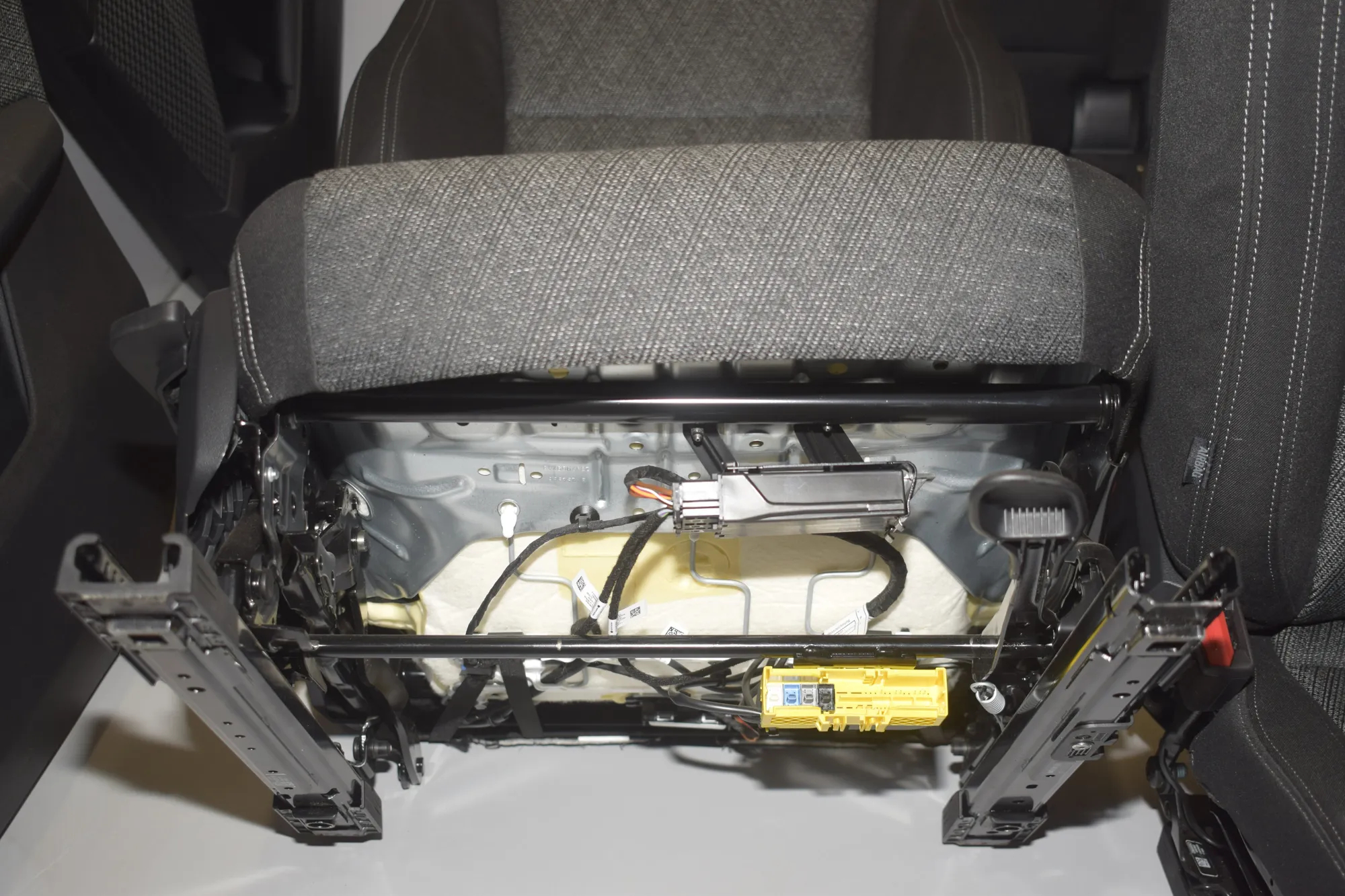 Seat set · BMW X1 (U11) (2022 - -) BMW X1 (U11) sDrive 18 i 2024 – 15