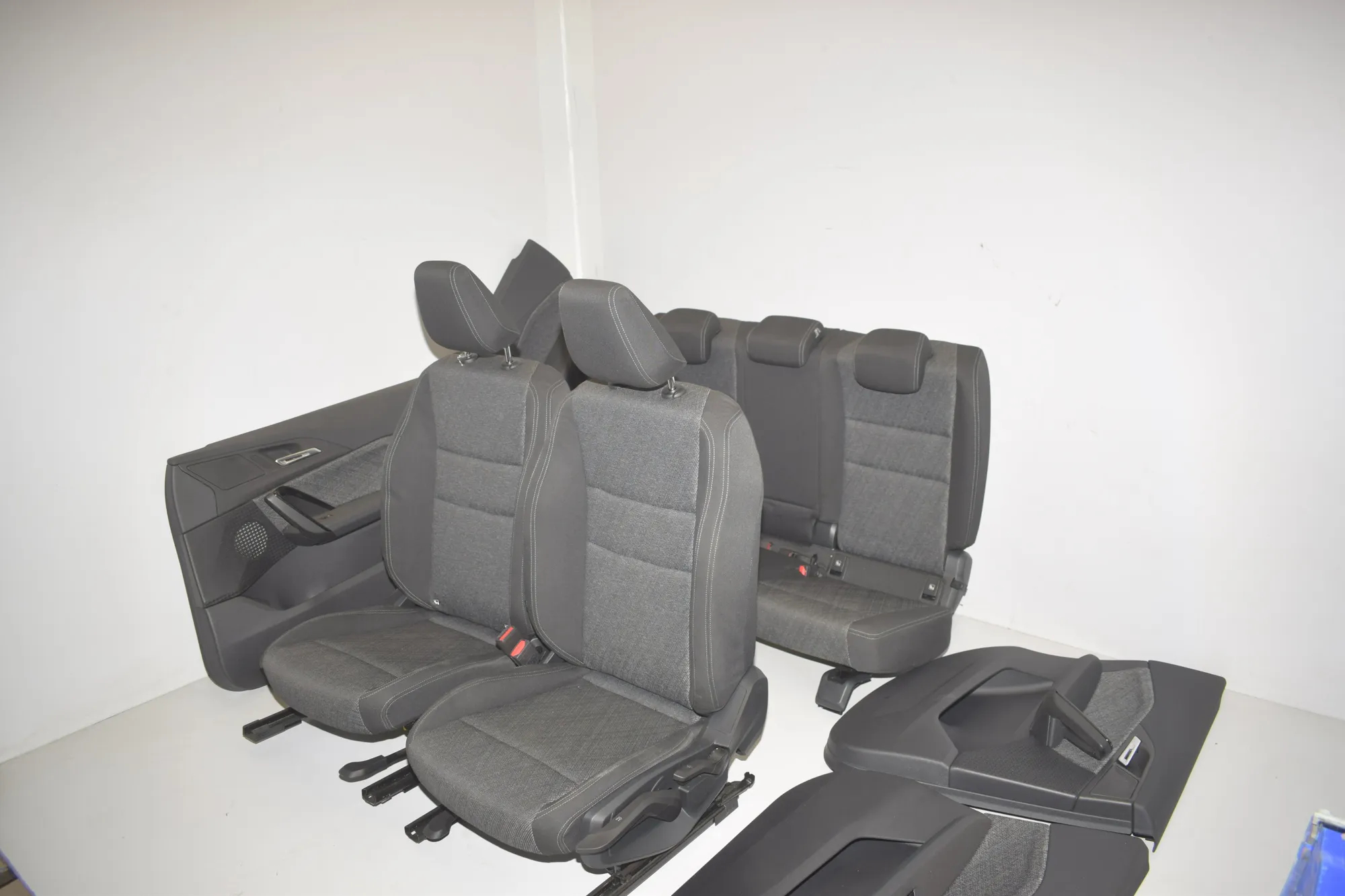 Seat set · BMW X1 (U11) (2022 - -) BMW X1 (U11) sDrive 18 i 2024 – 6