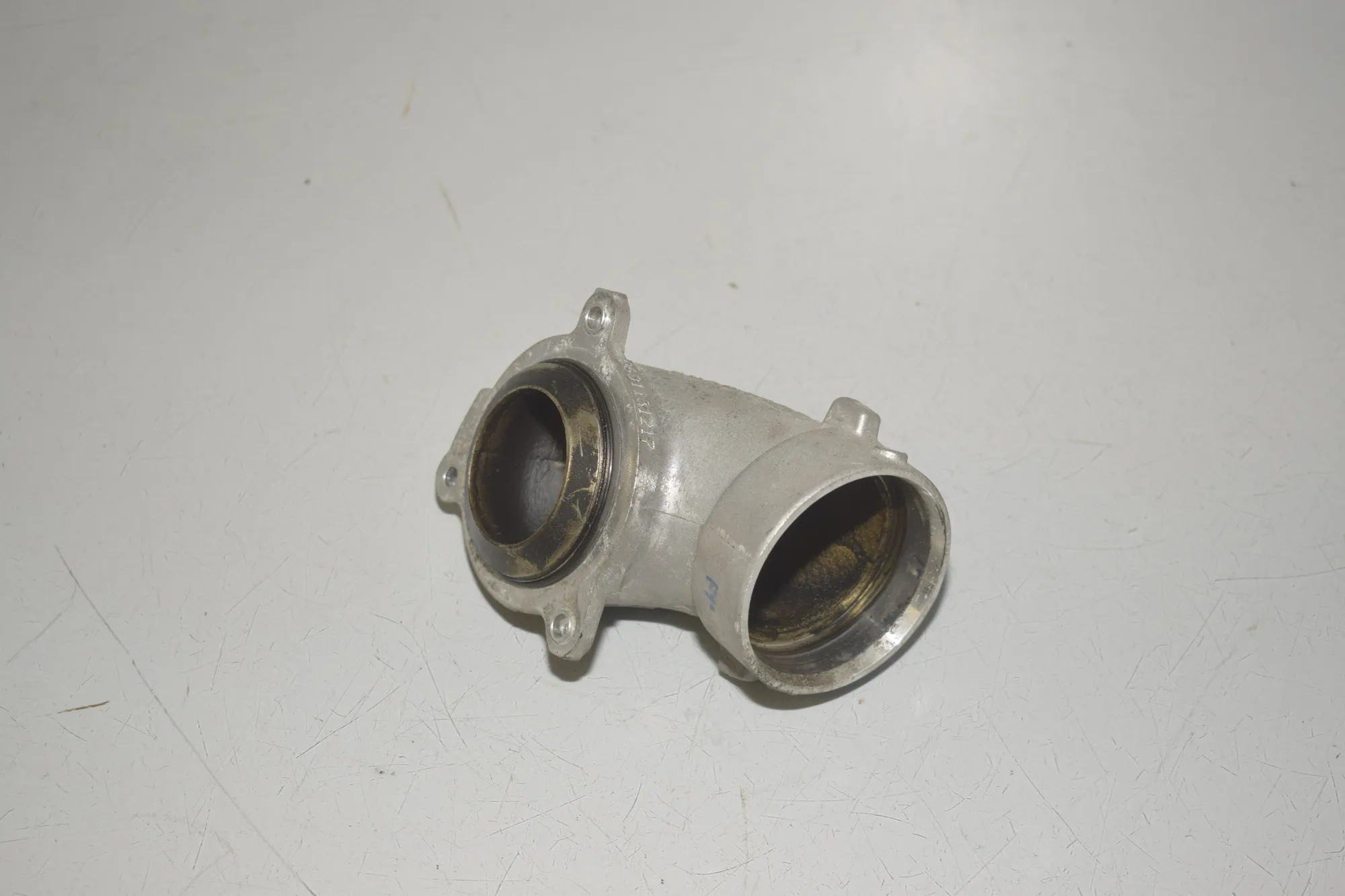 Other tubes – OEM 8586860 · BMW 5 Touring (G31) (2017 - -) M 550 d xDrive 2018 – 4