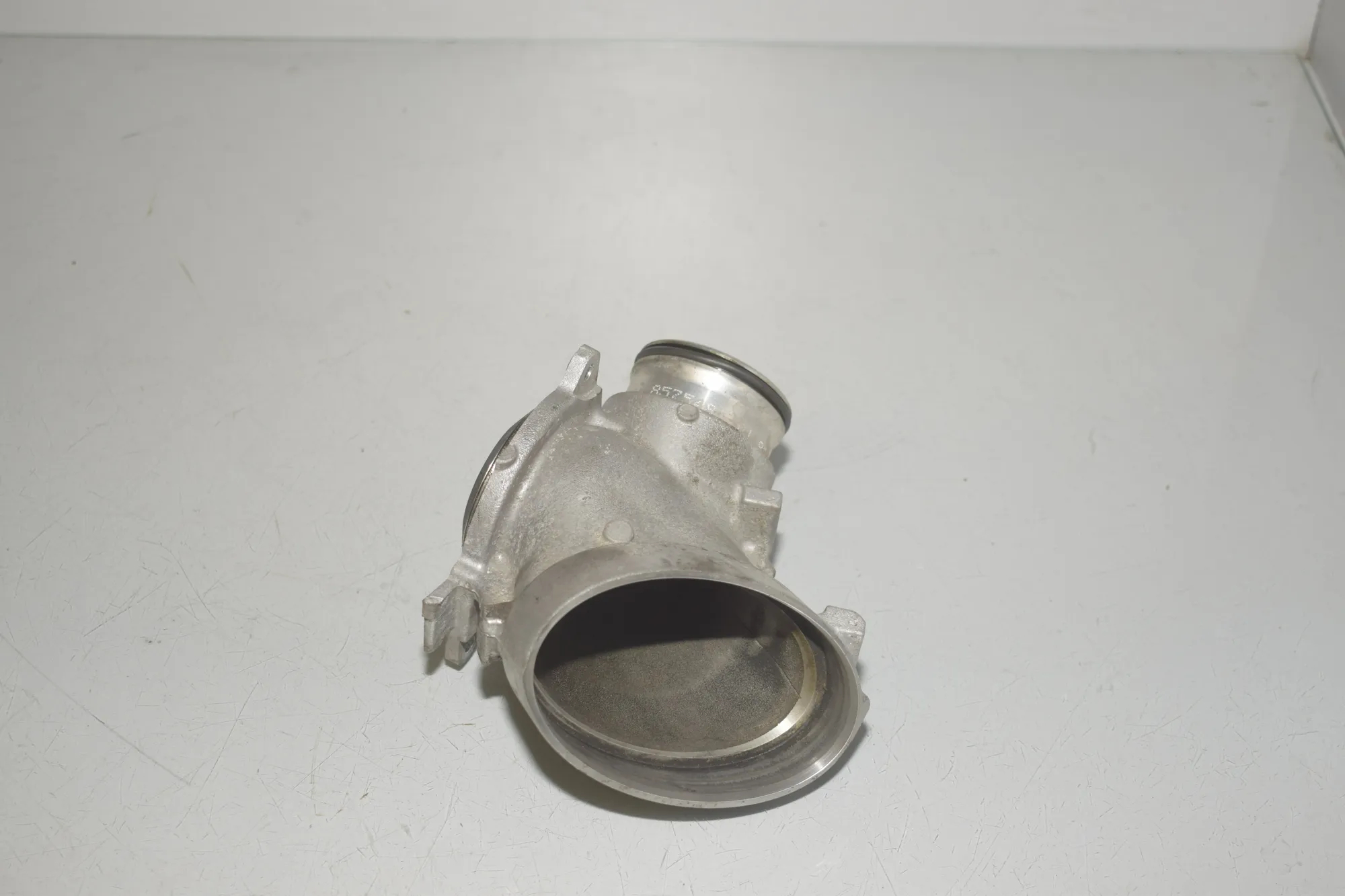 Other tubes – OEM 8586861 · BMW 5 Touring (G31) (2017 - -) M 550 d xDrive 2018 – 4