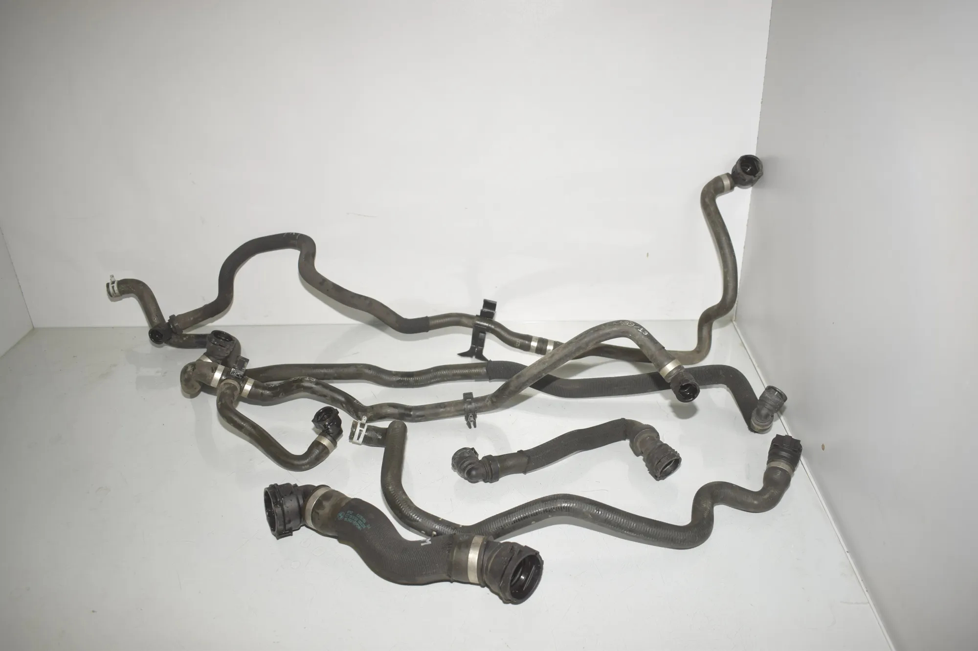 Coolant Hose Pipe – OEM 8575755 · BMW 5 Touring (G31) (2017 - -) M 550 d xDrive 2018 – 3