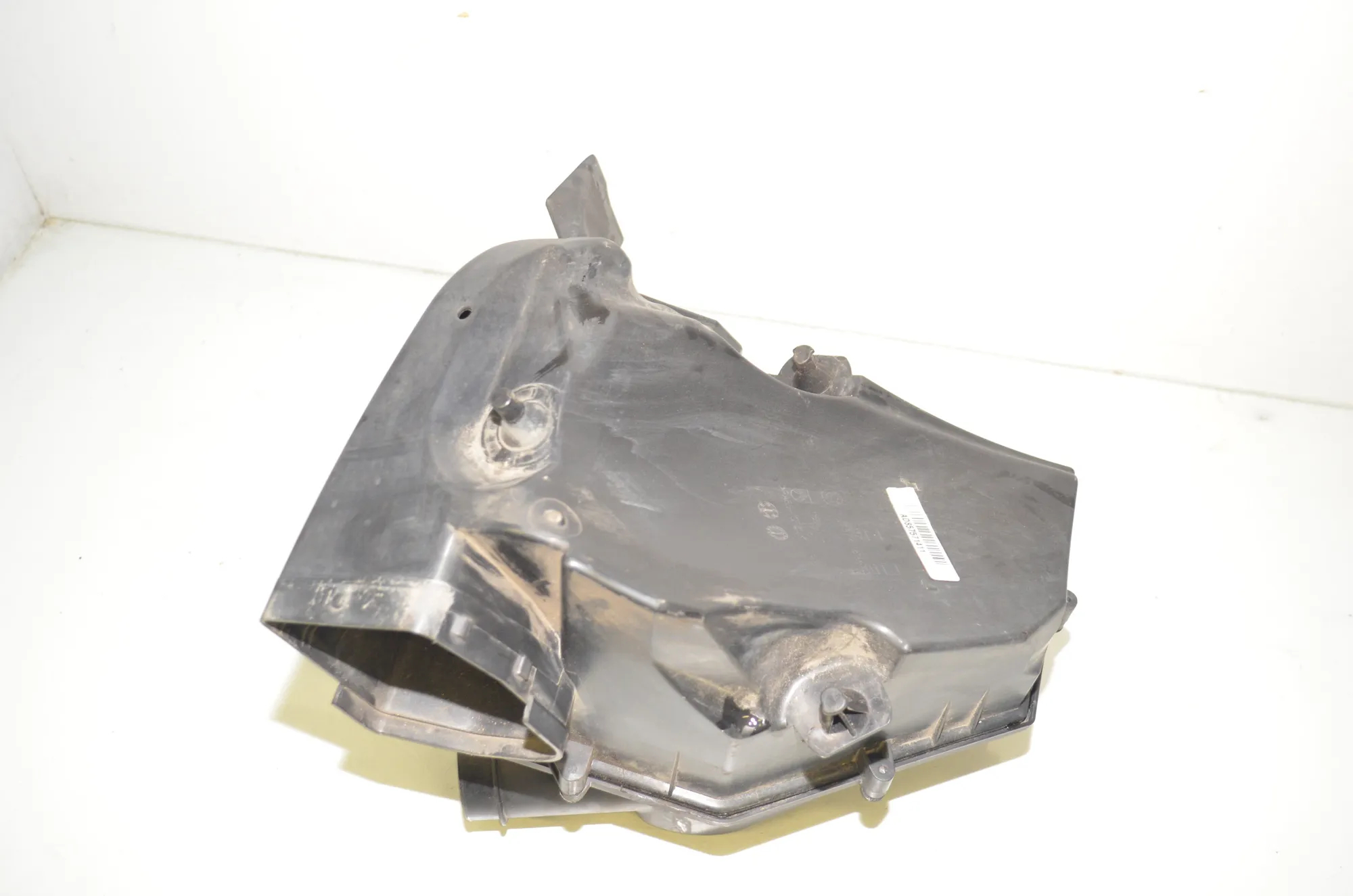 Air Filter Box – OEM 8744709 · BMW 5 Touring (G31) (2017 - -) M 550 d xDrive 2018 – 4