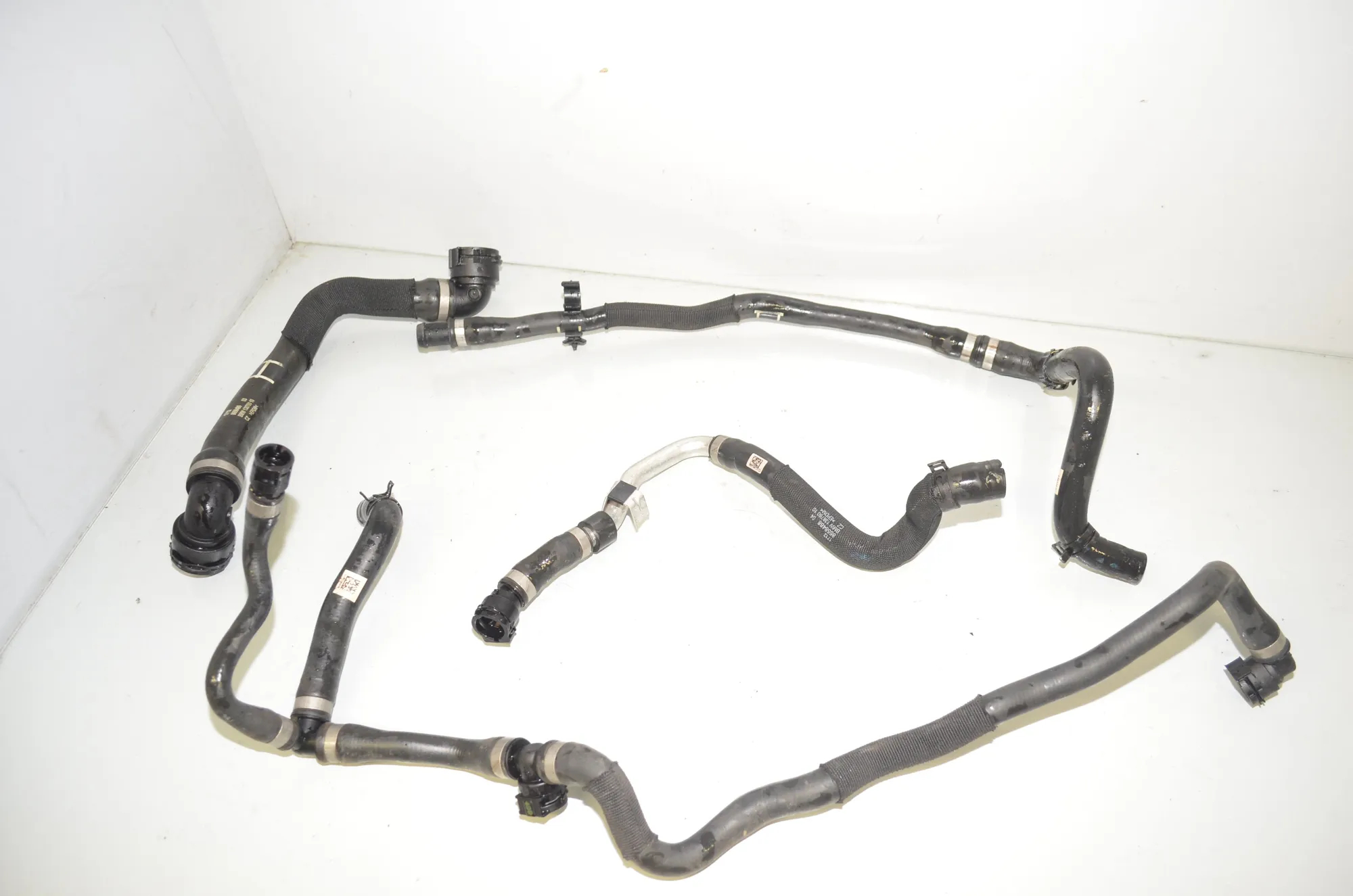 Coolant Hose Pipe – OEM 6832804 · BMW 1 (F40) (2019 - -) (F40)118i 2020 – 2