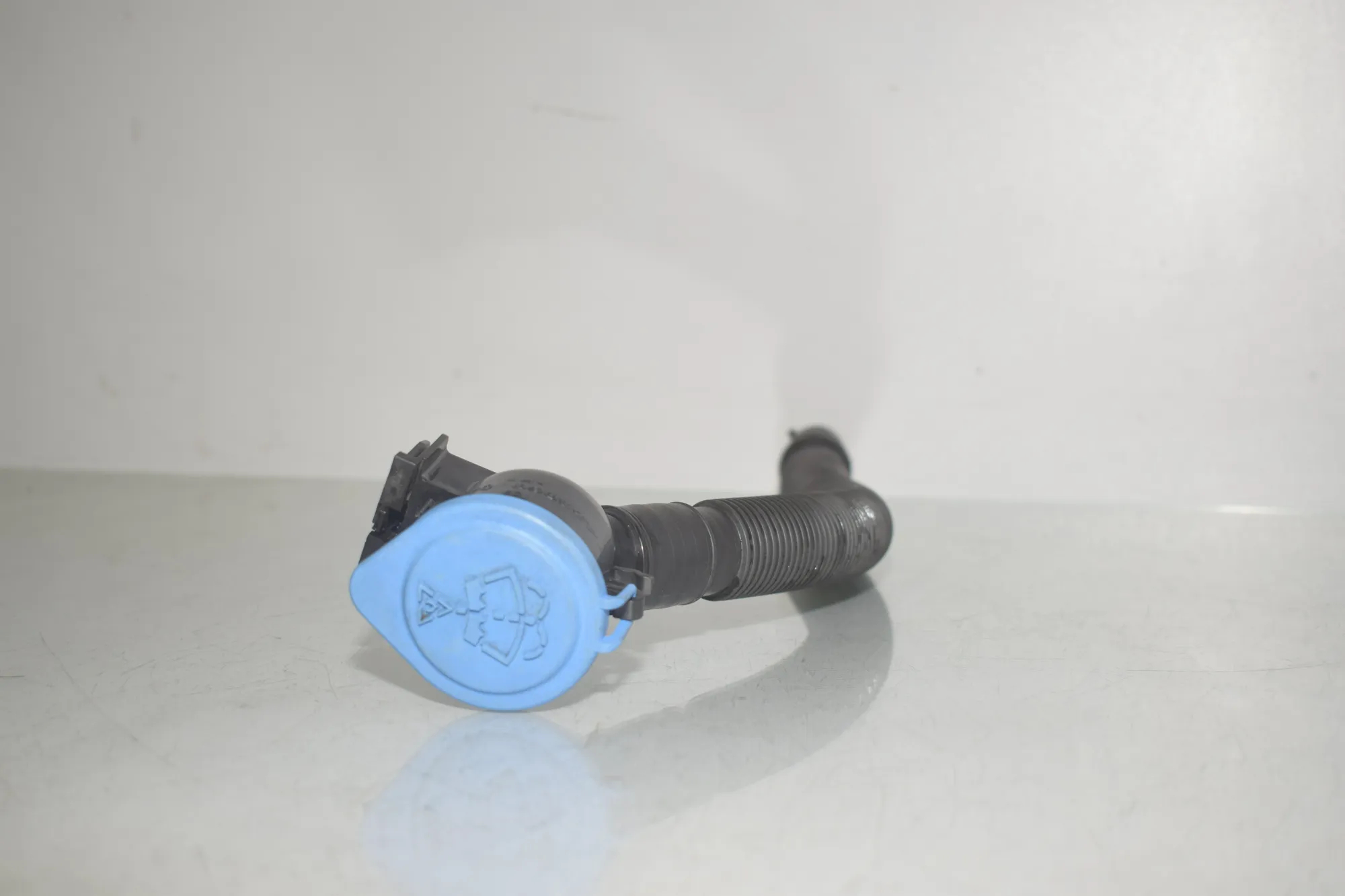 Window Washer Tank Fill Tube – OEM 7453969 · BMW 1 (F40) (2019 - -) (F40)118i 2020 – 3