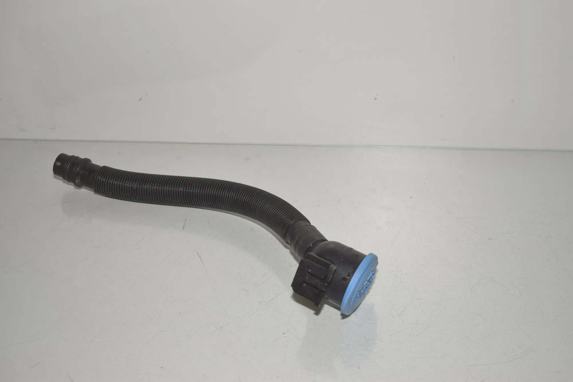 Window Washer Tank Fill Tube – OEM 7453969 · BMW 1 (F40) (2019 - -) (F40)118i 2020 – 2