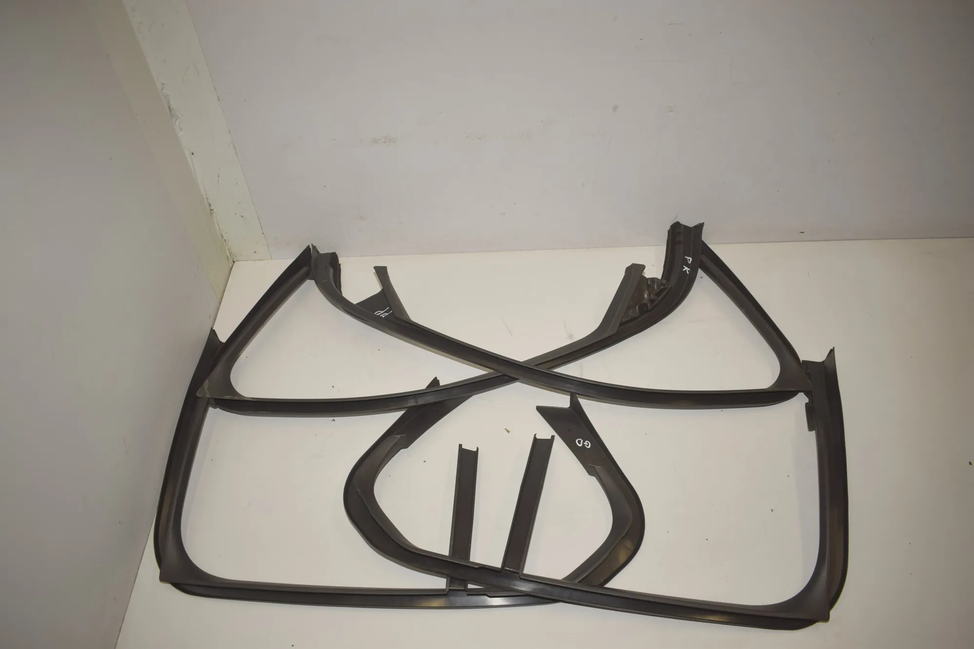 Front Right Door Panel – OEM 7464800 · BMW 1 (F40) (2019 - -) (F40)118i 2020 – 4
