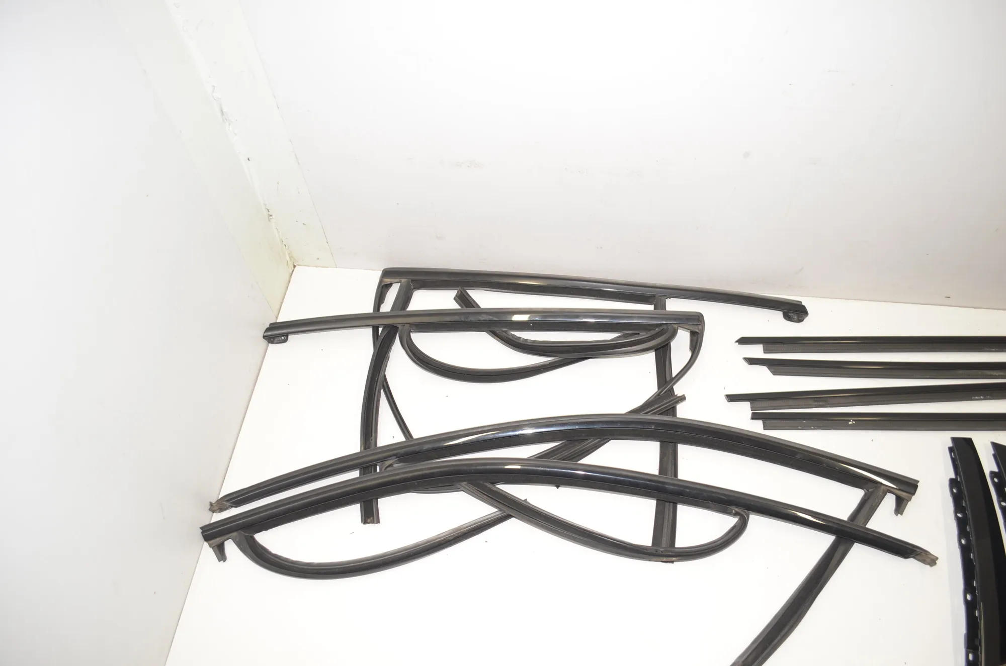 Exterior Trim Kit – OEM 7473993 · BMW 1 (F40) (2019 - -) (F40)118i 2020 – 2