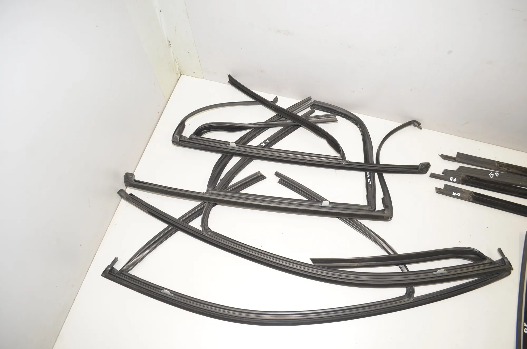 Exterior Trim Kit – OEM 7473993 · BMW 1 (F40) (2019 - -) (F40)118i 2020 – 6