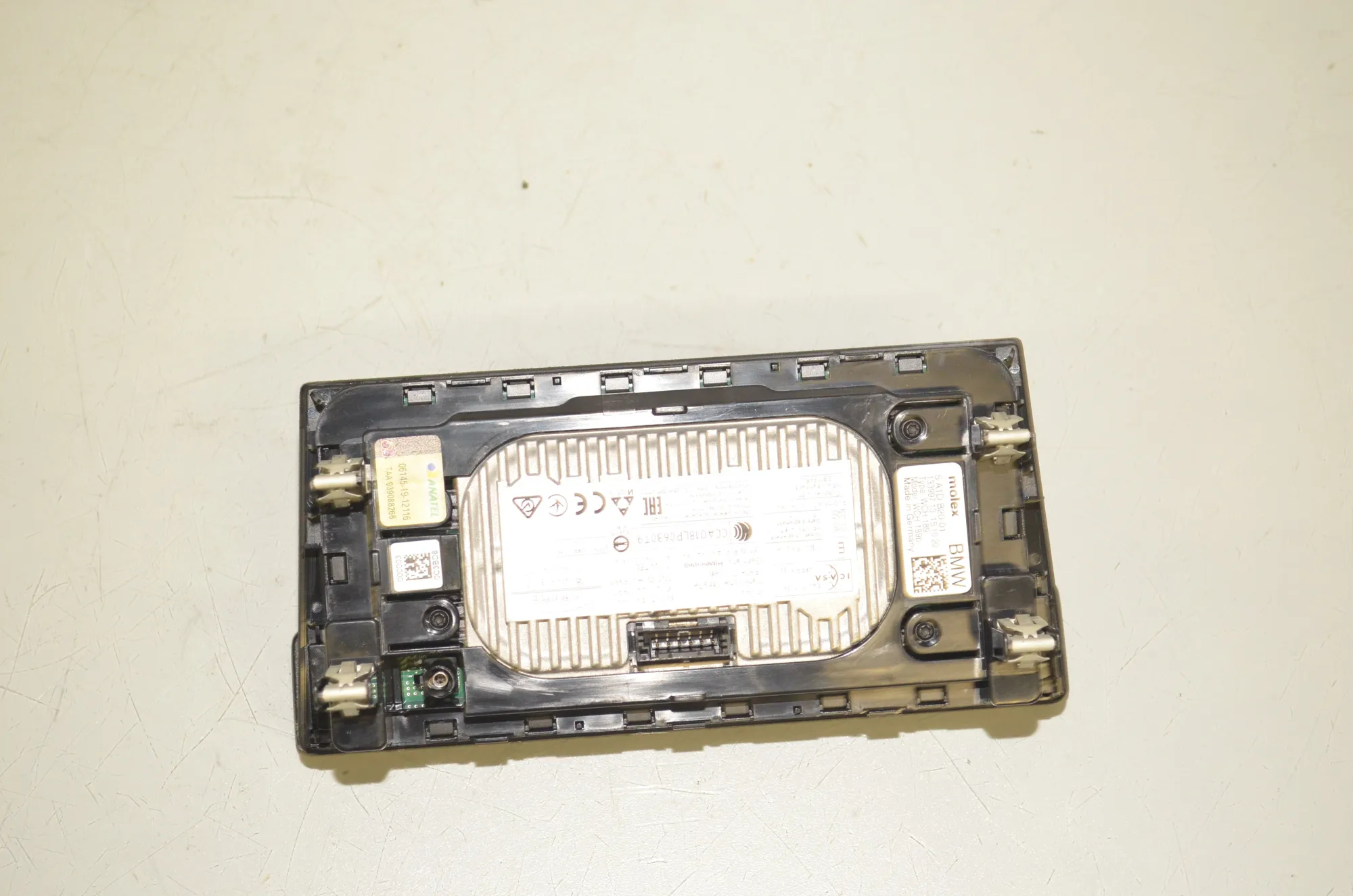 Wireless Charging Station – OEM 5A1DB20 · BMW 1 (F40) (2019 - -) (F40)118i 2020 – 4