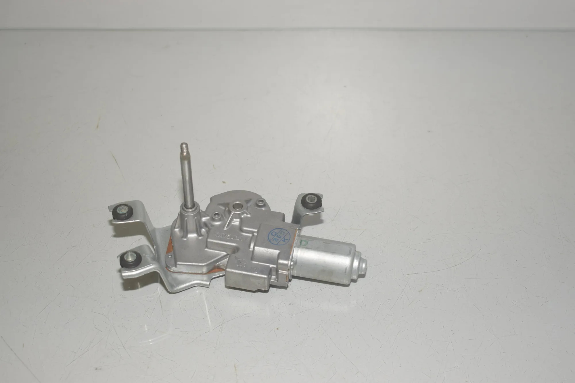 Tailgate Window Wiper Motor – OEM 8495516 · BMW 1 (F40) (2019 - -) (F40)118i 2020