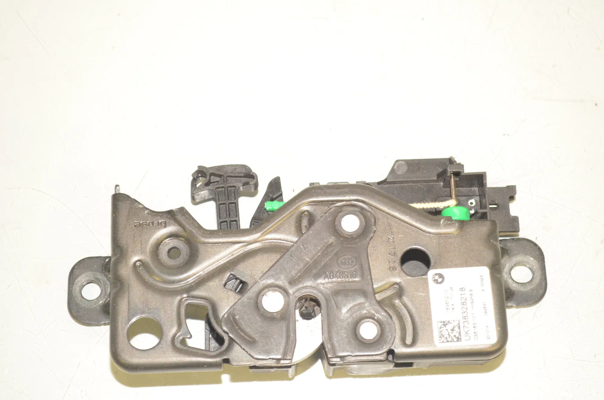 Tailgate Boot Lock – OEM 73832821 · BMW 1 (F40) (2019 - -) (F40)118i 2020