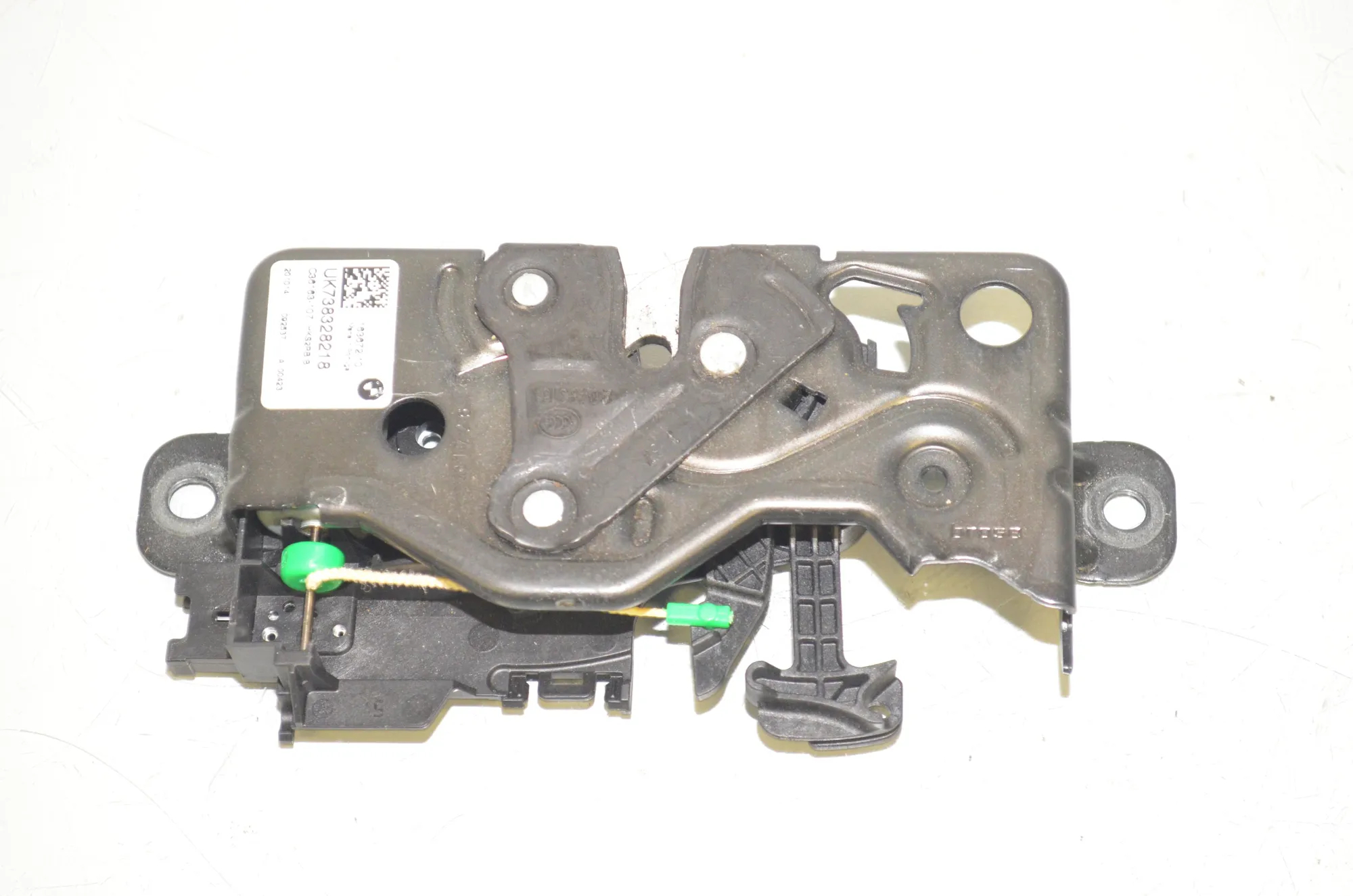 Tailgate Boot Lock – OEM 73832821 · BMW 1 (F40) (2019 - -) (F40)118i 2020 – 2