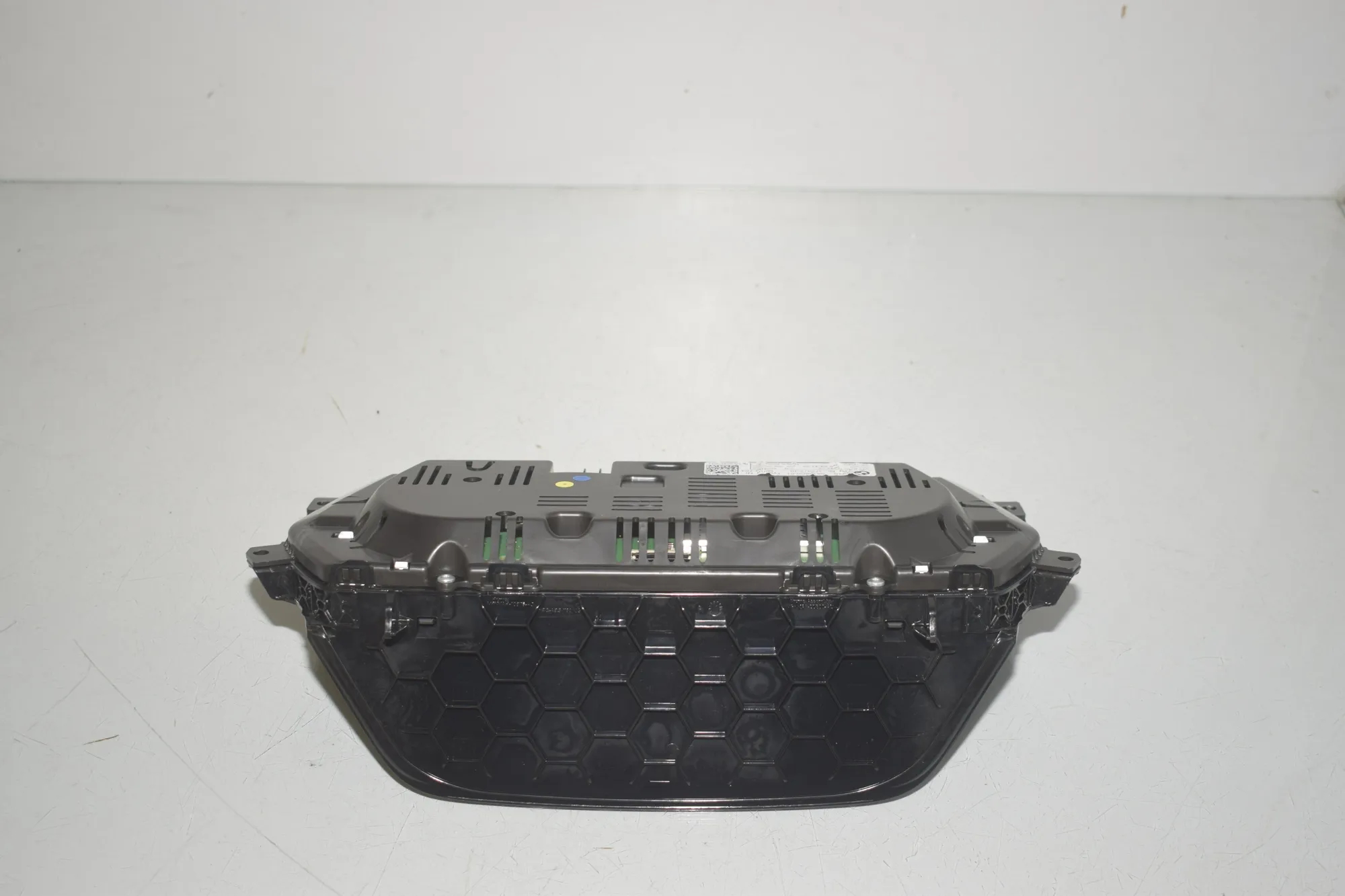 Instrument Cluster Speedometer – OEM 5A305C0 · BMW 1 (F40) (2019 - -) (F40)118i 2020 – 4