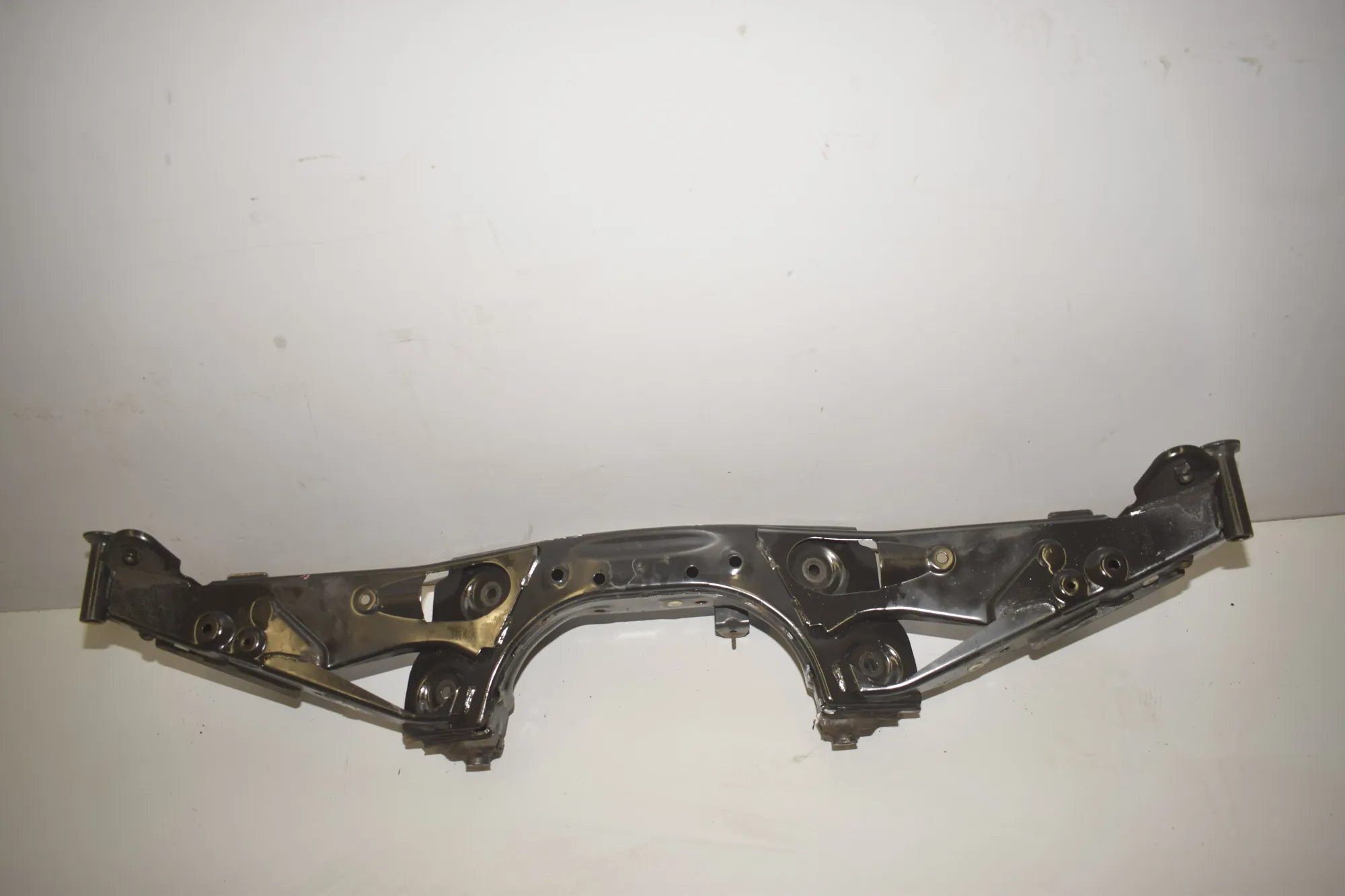 Rear Subframe – OEM 6851560 · BMW 2 Active Tourer (F45) 216 d 2015 – 3