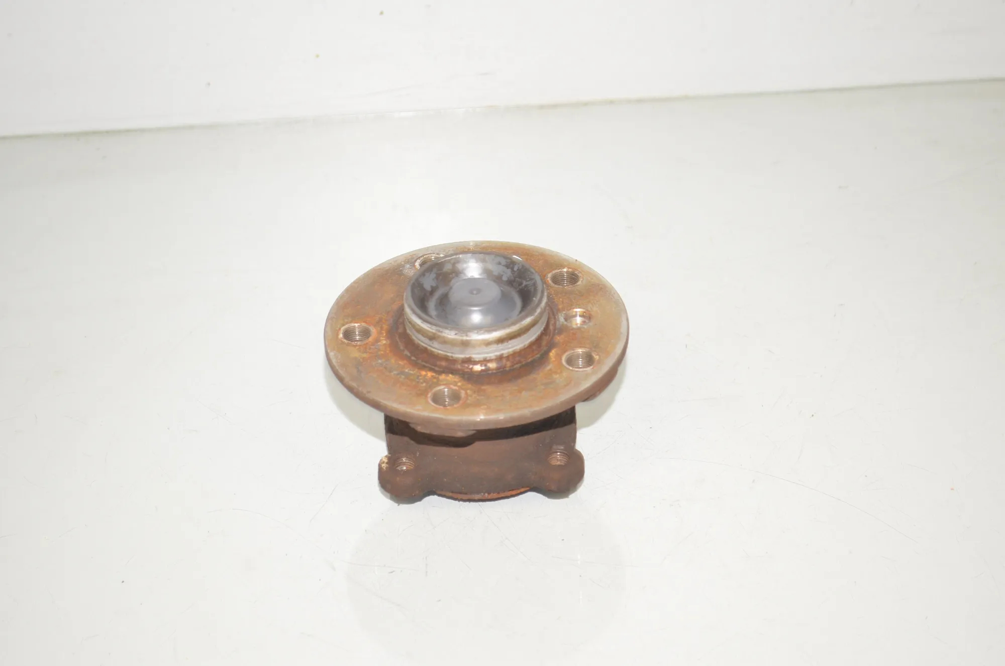Rear Right Wheel Bearing – OEM 6858086 · BMW 2 Active Tourer (F45) 216 d 2015 – 2